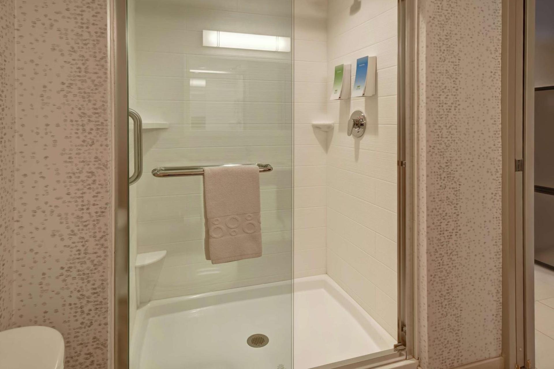 Home2 Suites by Hilton Springfield North photo 26