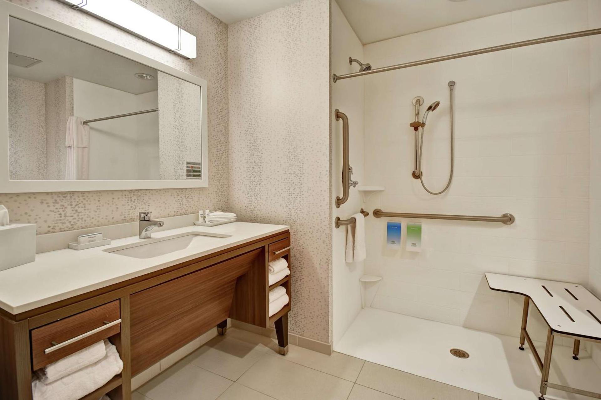 Home2 Suites by Hilton Springfield North photo 29