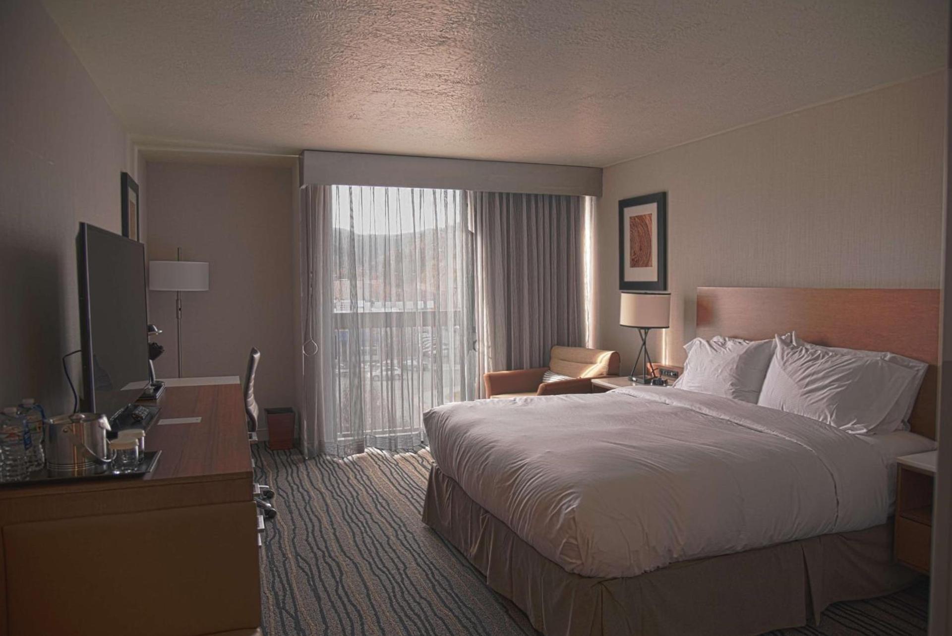 Doubletree By Hilton Helena Downtown photo 2