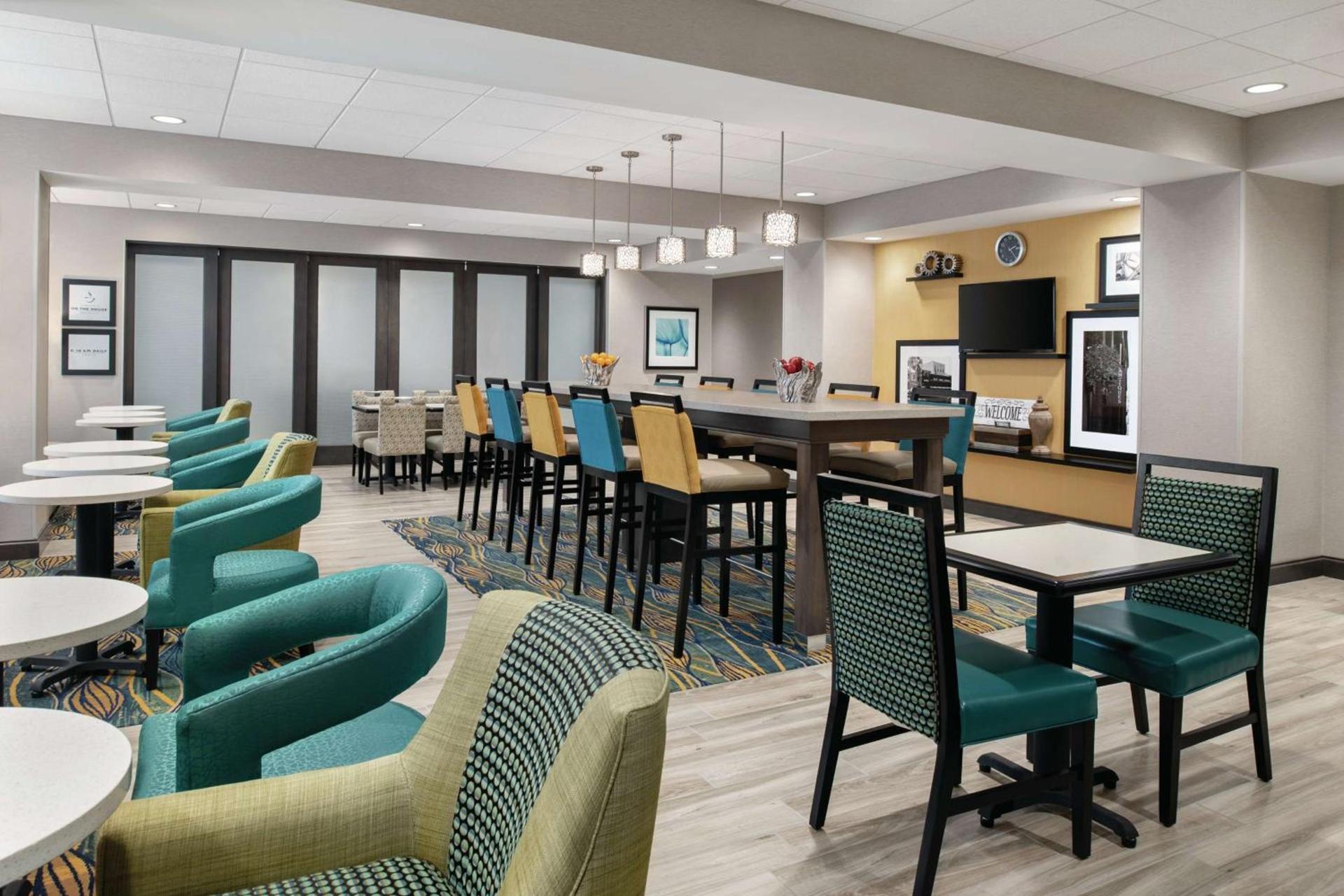 Hampton Inn Champaign Southwest photo 3