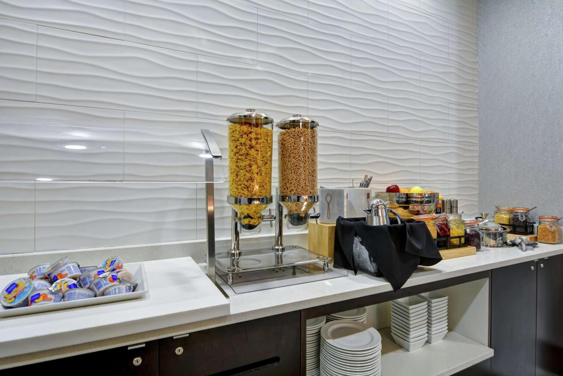 Embassy Suites By Hilton Plainfield Indianapolis Airport photo 25