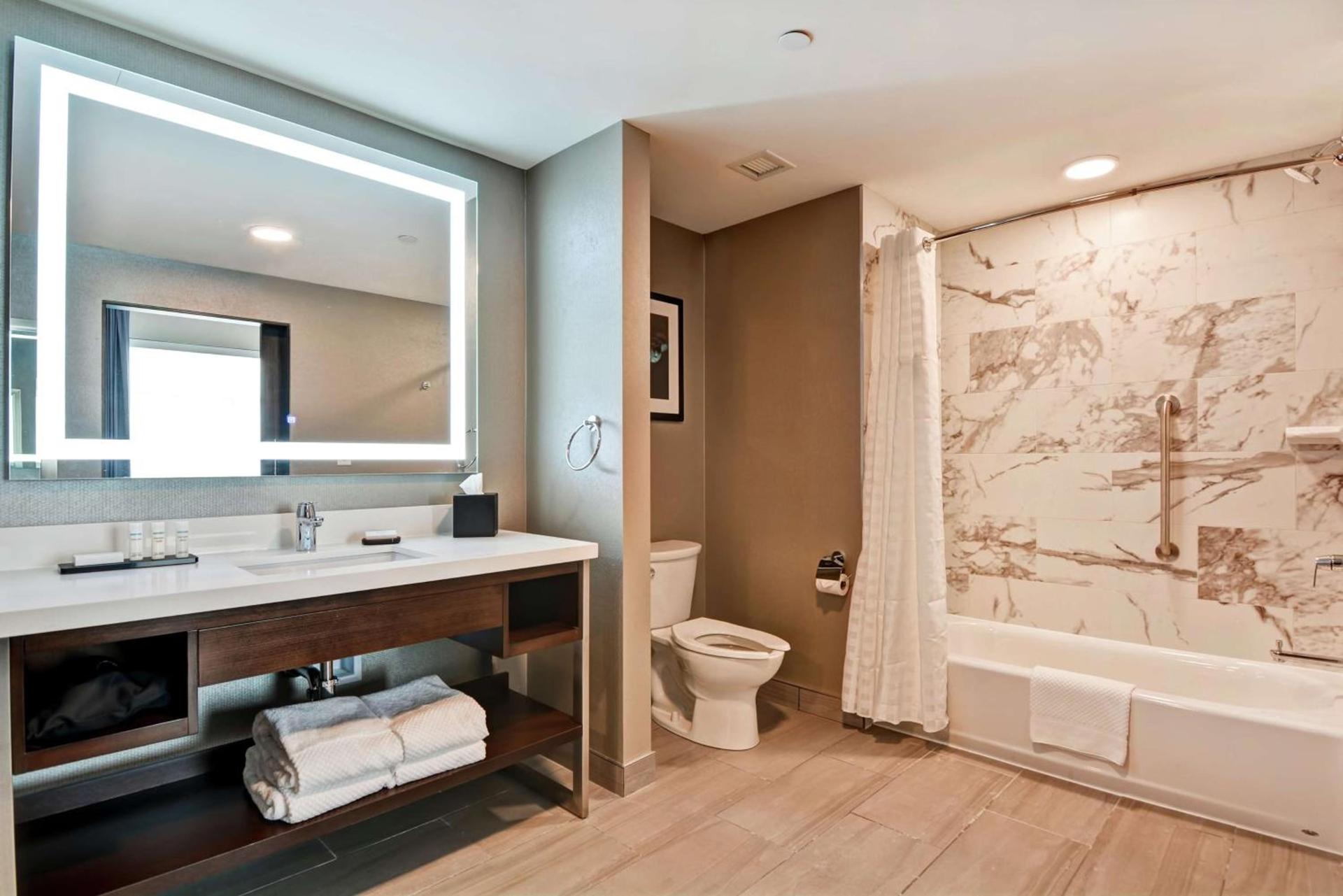 Embassy Suites By Hilton Plainfield Indianapolis Airport photo 33