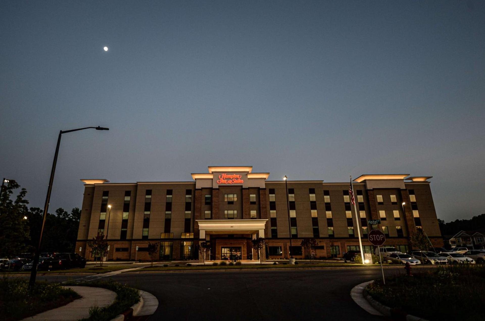 Hampton Inn & Suites Lenoir, NC photo 6