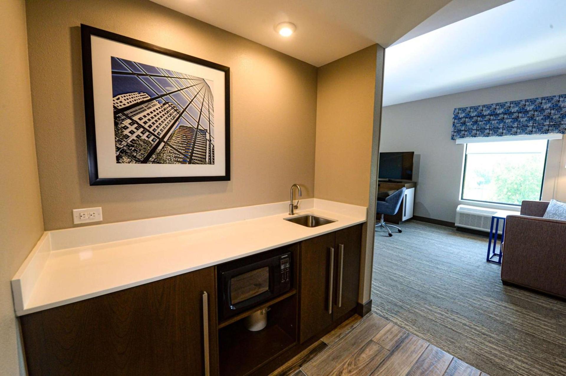 Hampton Inn & Suites Lenoir, NC photo 61