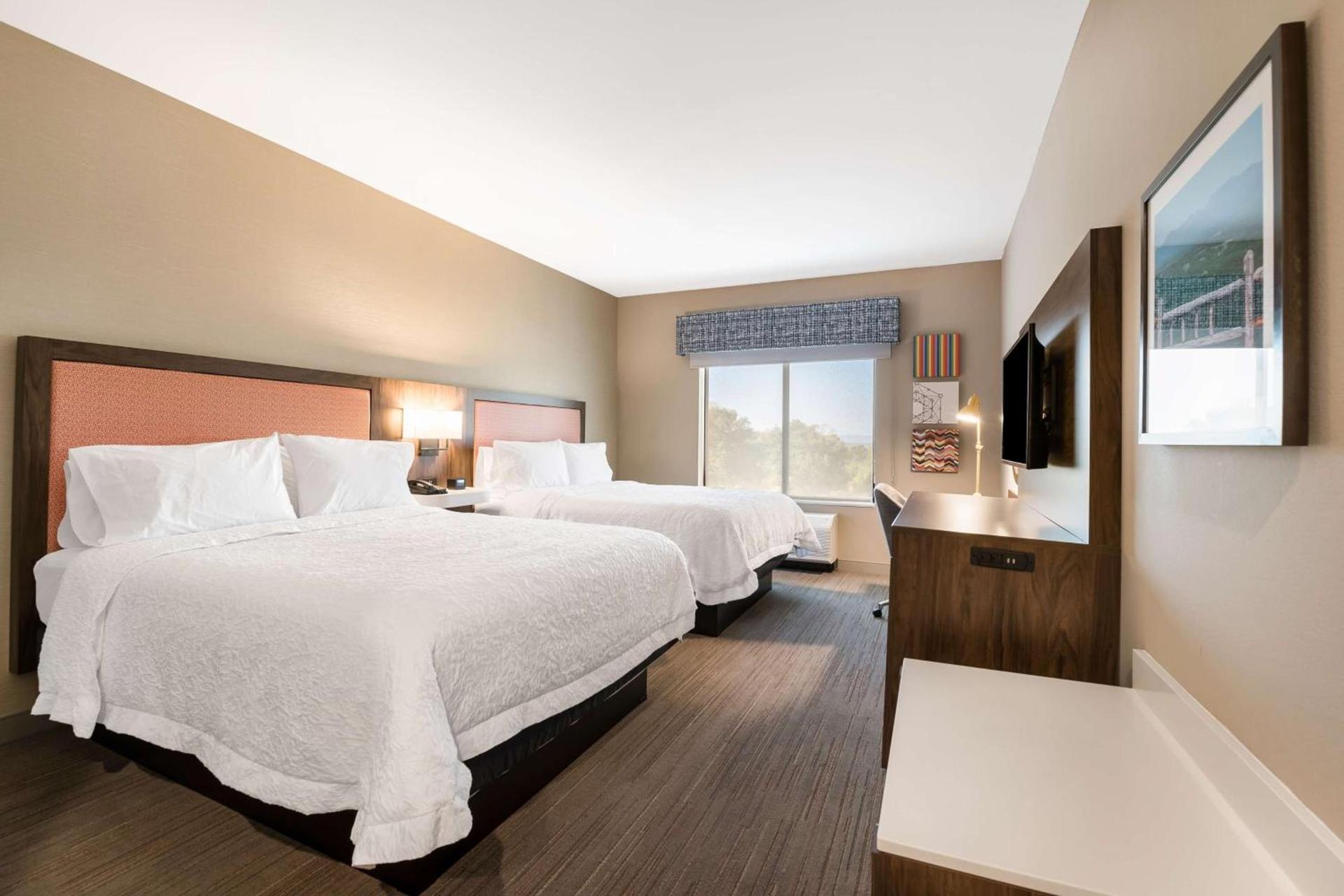 Hampton Inn Batesville, Ar photo 12