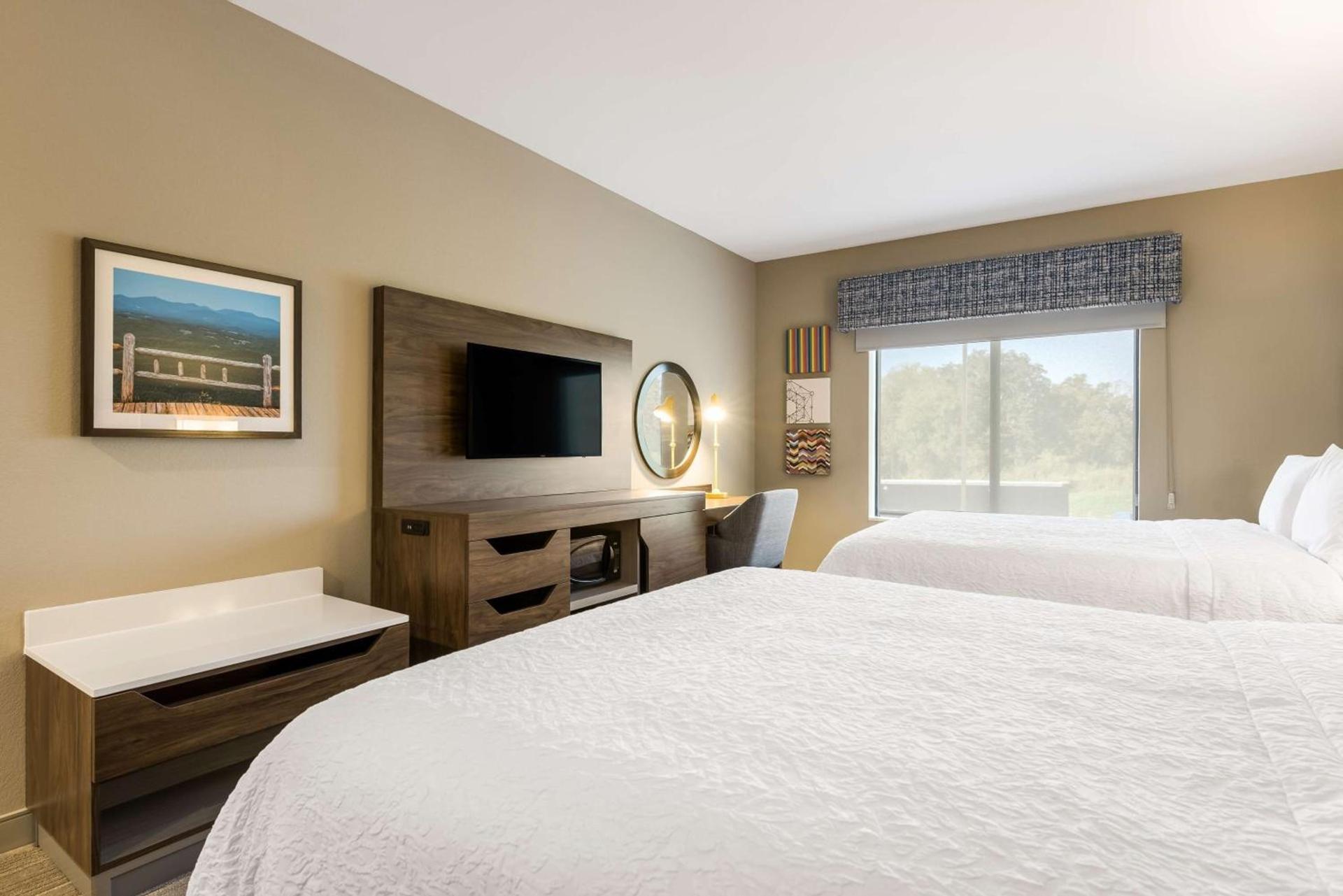 Hampton Inn Batesville, Ar photo 26