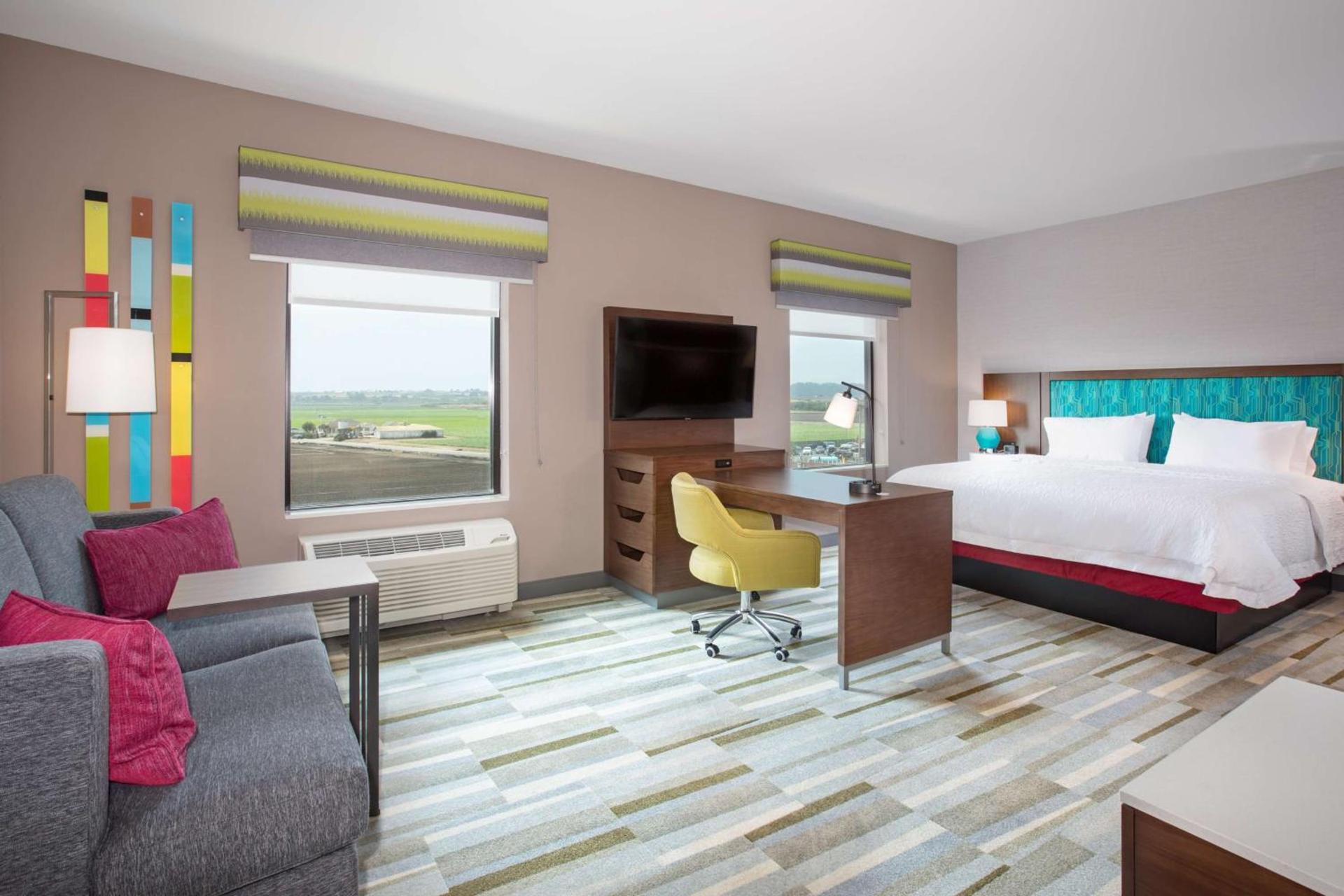 Hampton Inn & Suites Watsonville photo 14