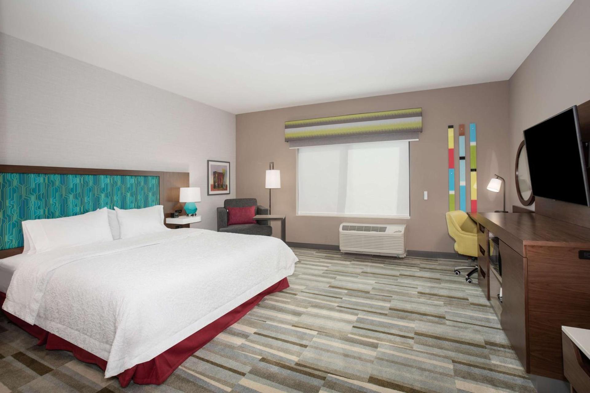 Hampton Inn & Suites Watsonville photo 29