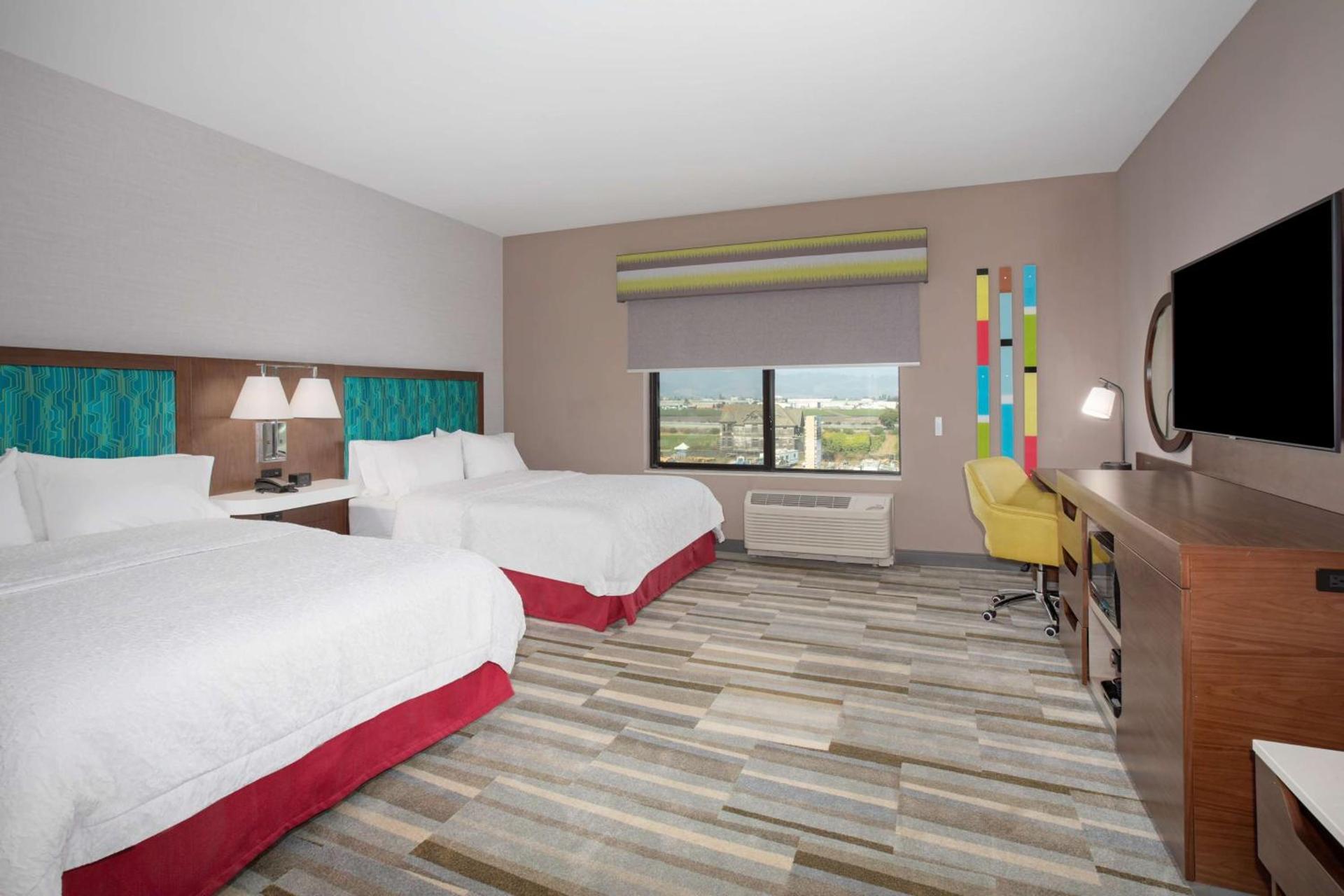 Hampton Inn & Suites Watsonville photo 39