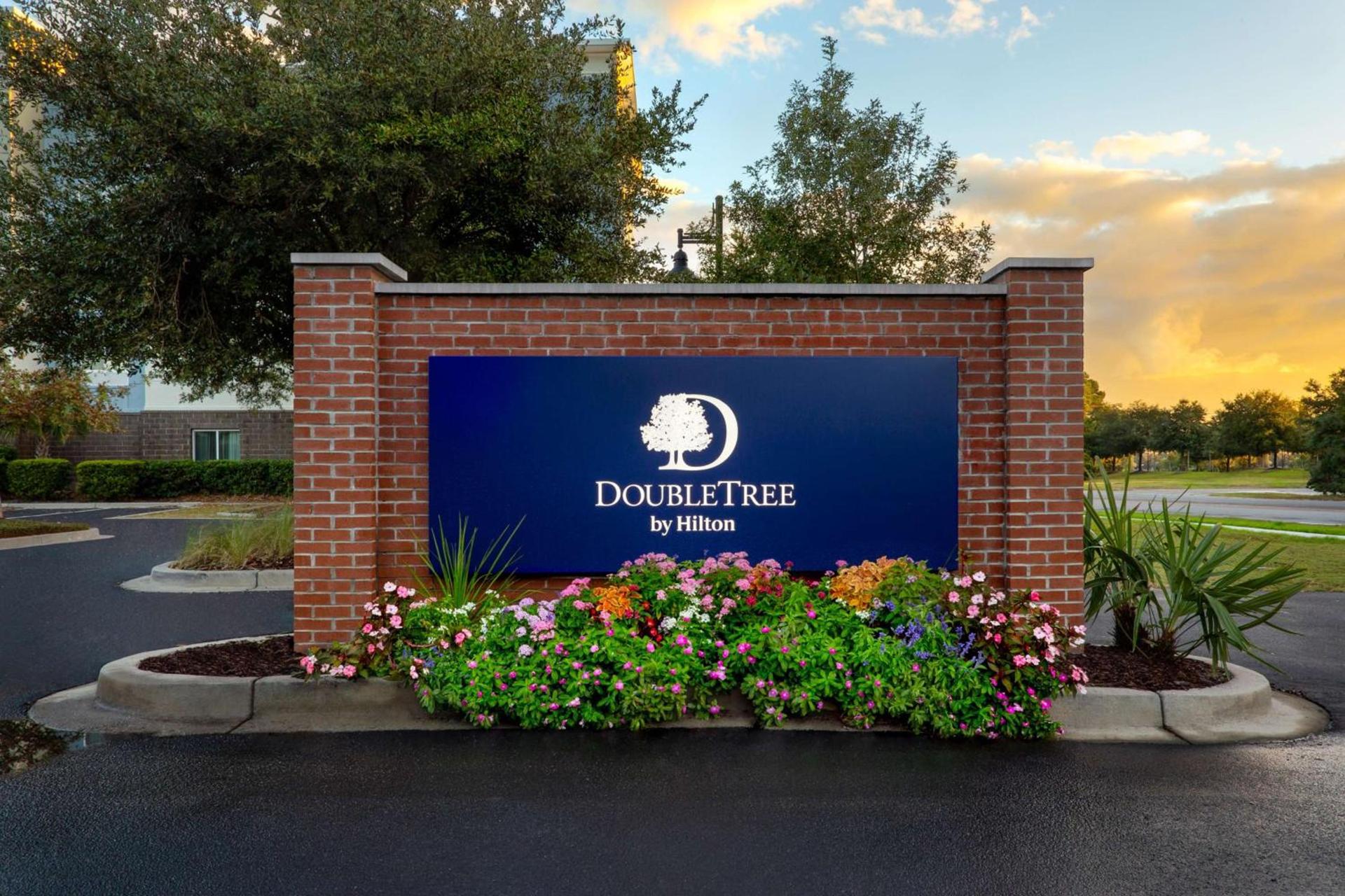 DoubleTree by Hilton Charleston Mount Pleasant photo 4