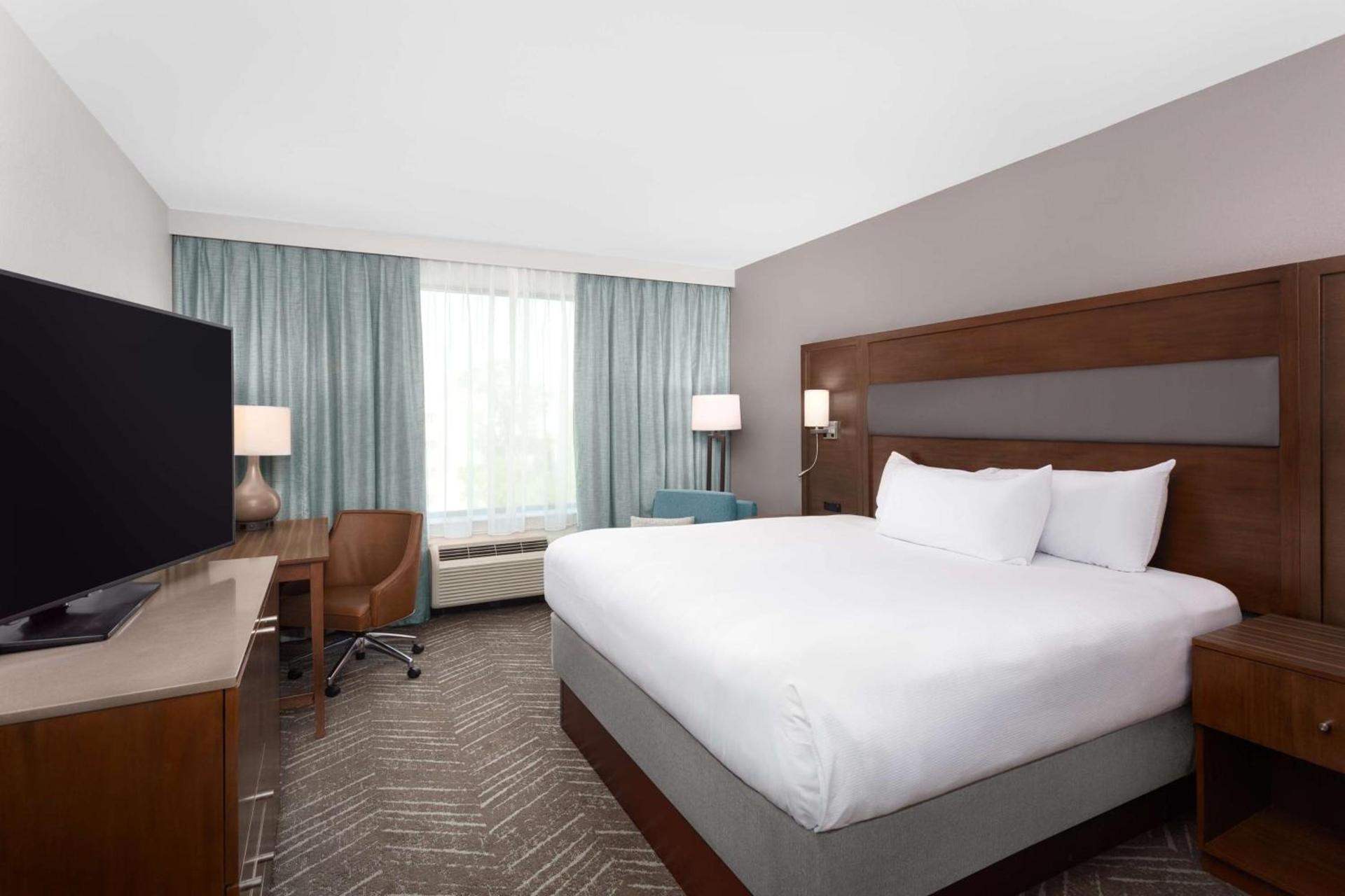 DoubleTree by Hilton Charleston Mount Pleasant photo 20