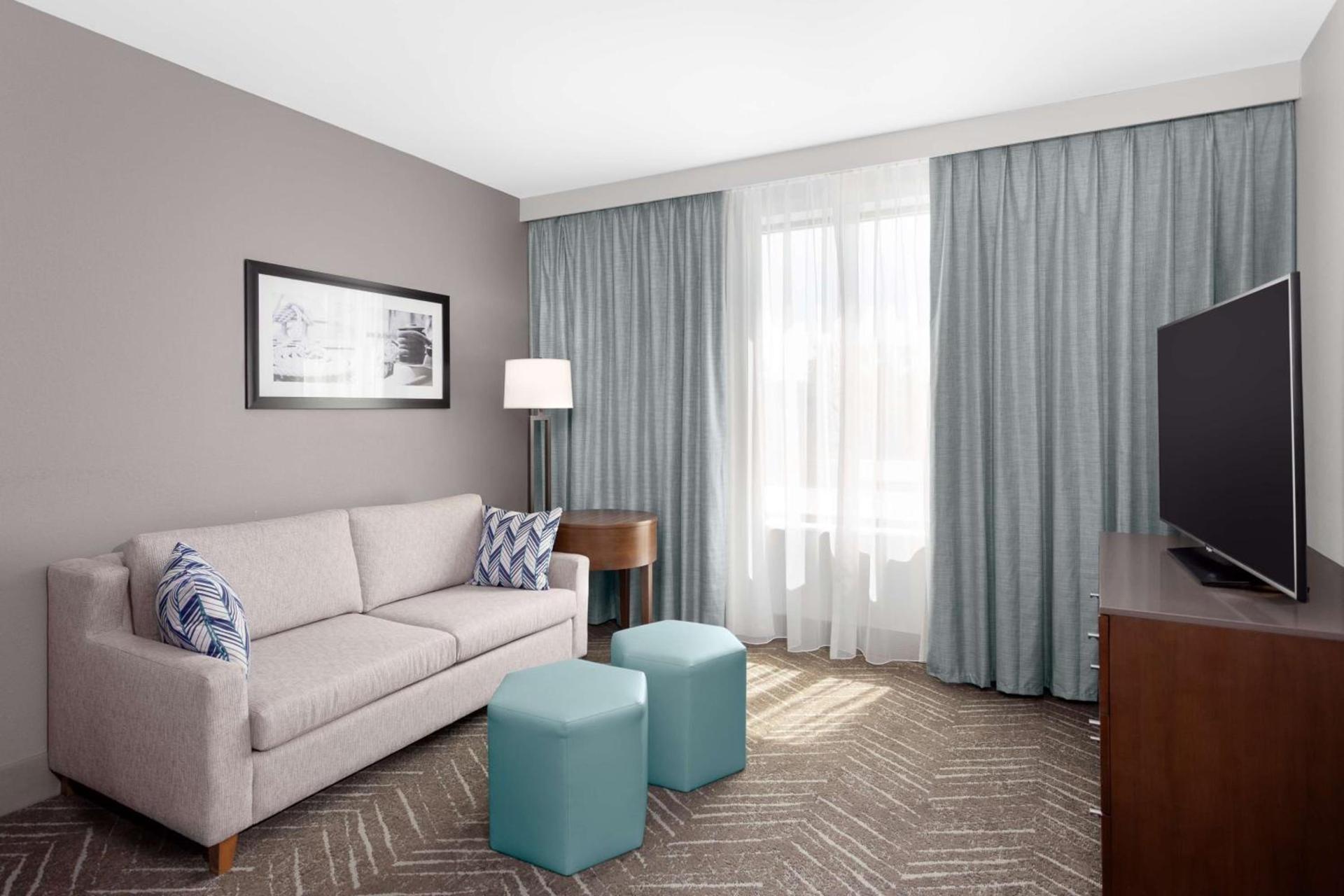 DoubleTree by Hilton Charleston Mount Pleasant photo 38