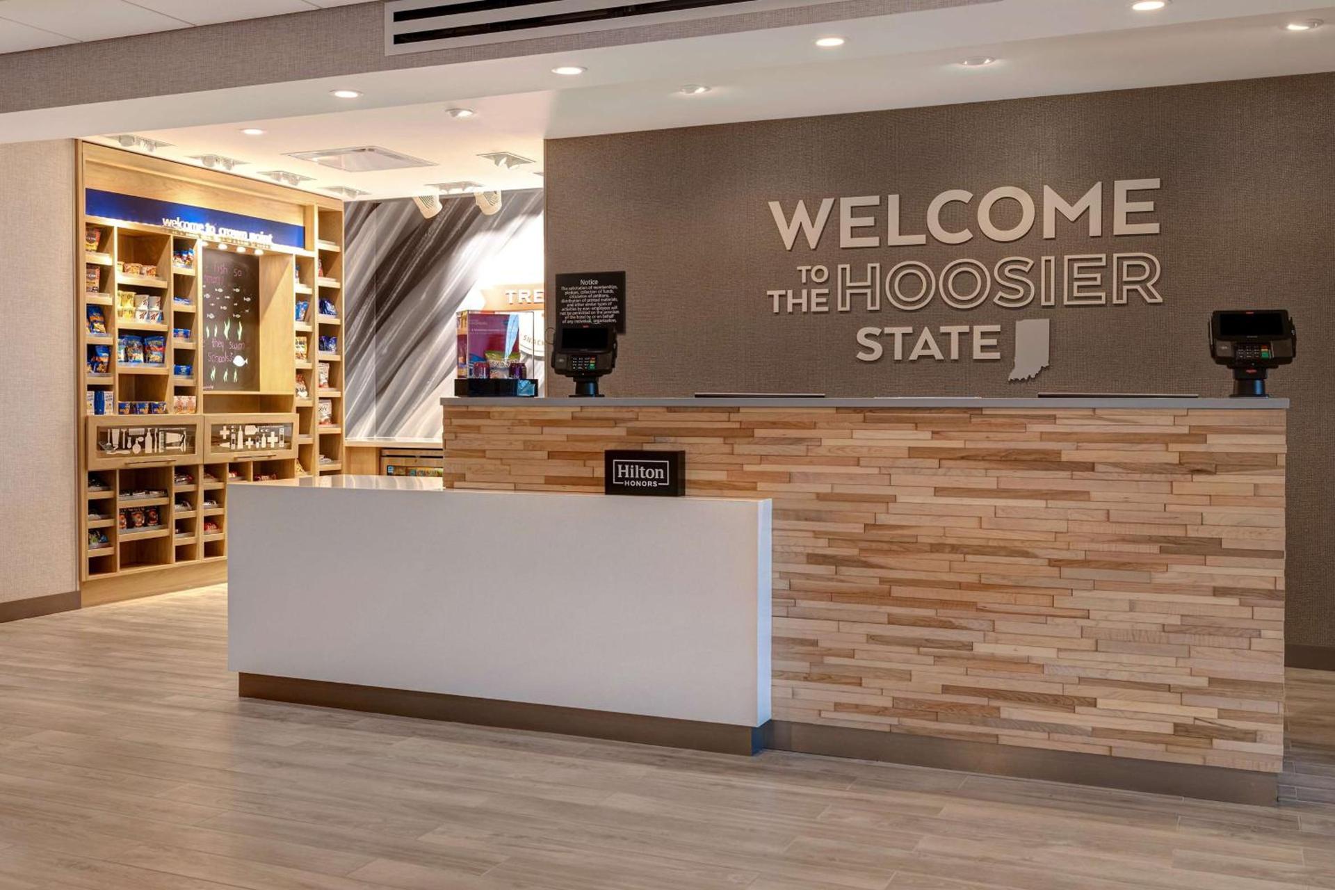 Hampton Inn Crown Point, In photo 7