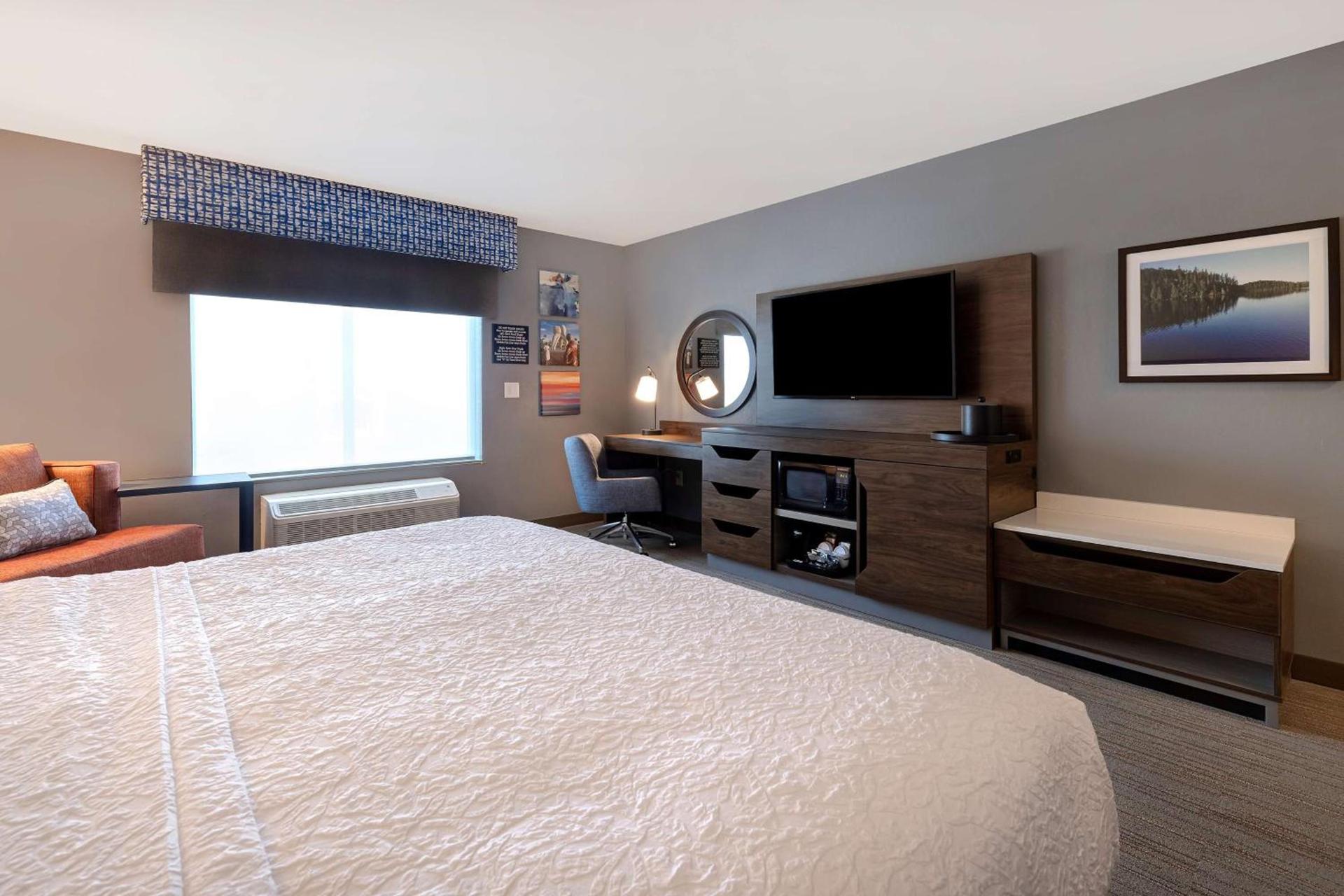 Hampton Inn Crown Point, In photo 27