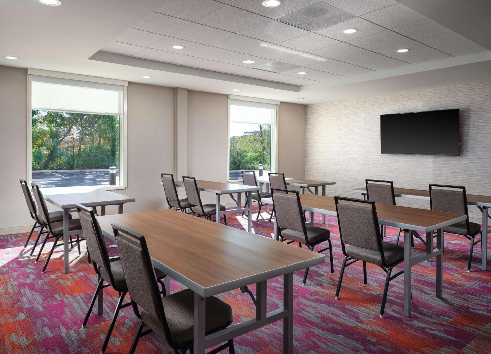 Home2 Suites By Hilton Tupelo photo 25