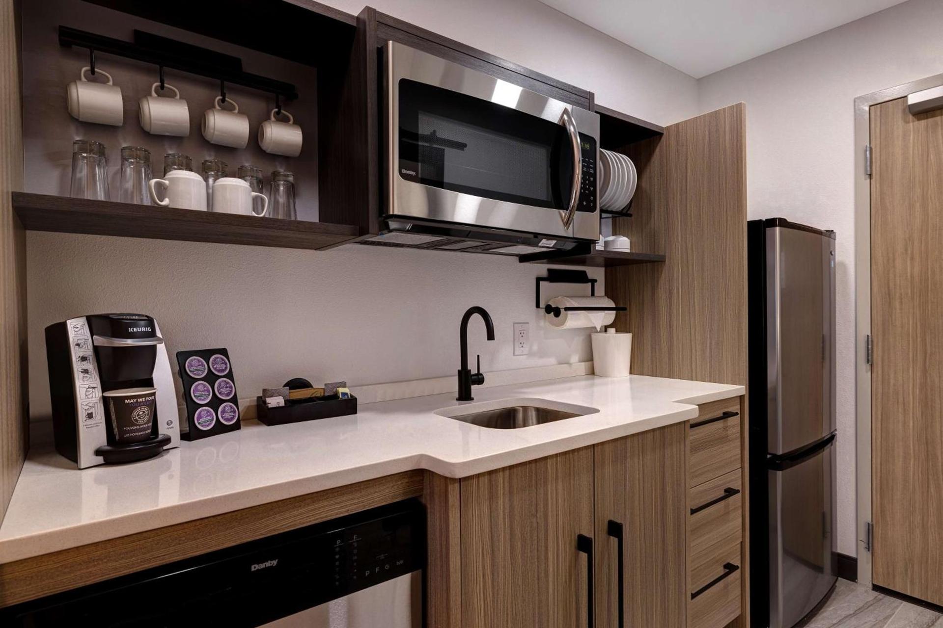 Home2 Suites By Hilton Blythewood, Sc photo 89