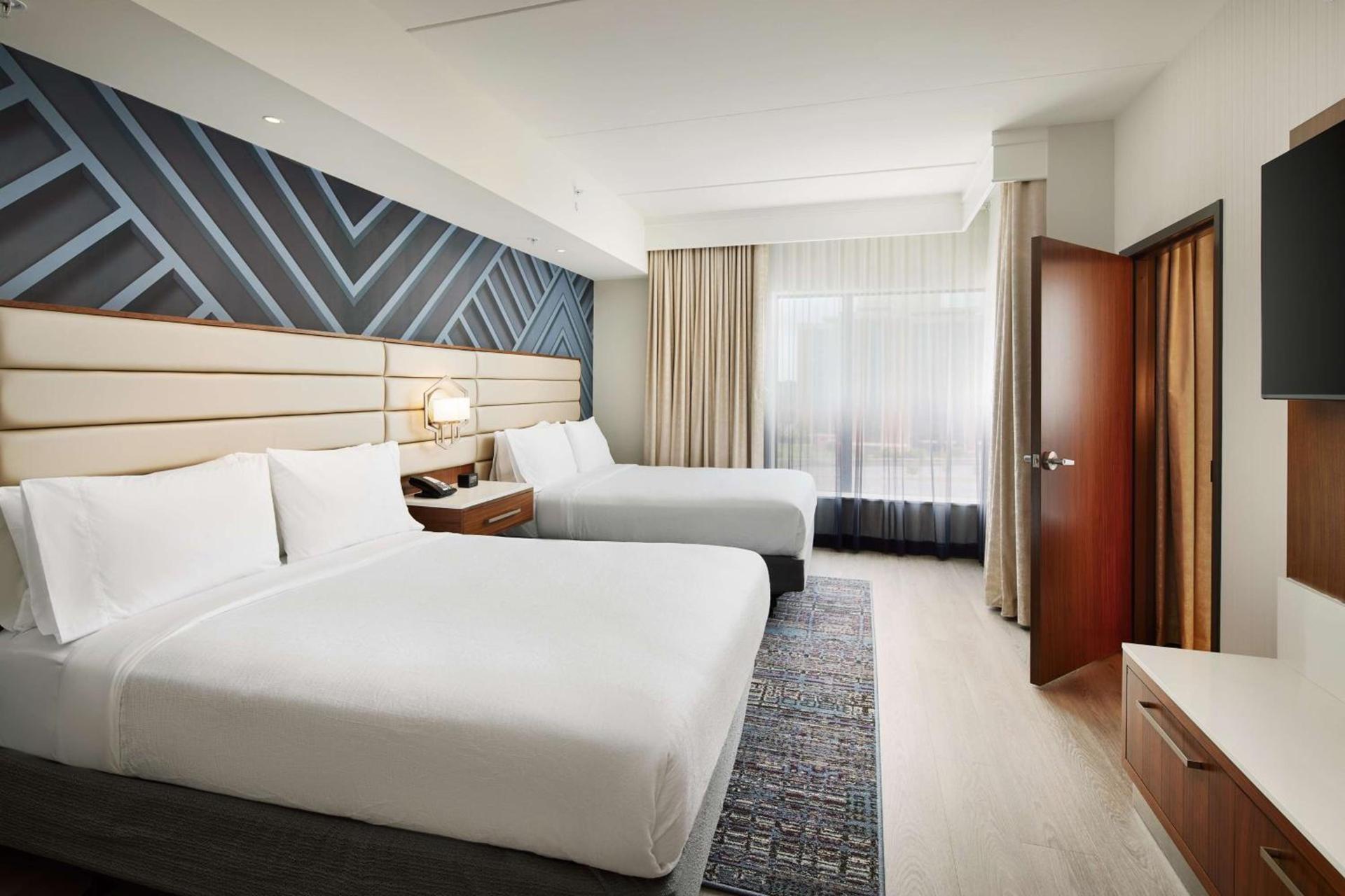 Embassy Suites By Hilton Atlanta Airport North photo 28