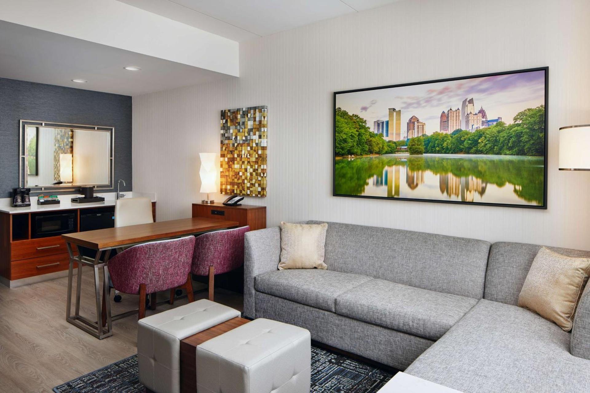 Embassy Suites By Hilton Atlanta Airport North photo 34