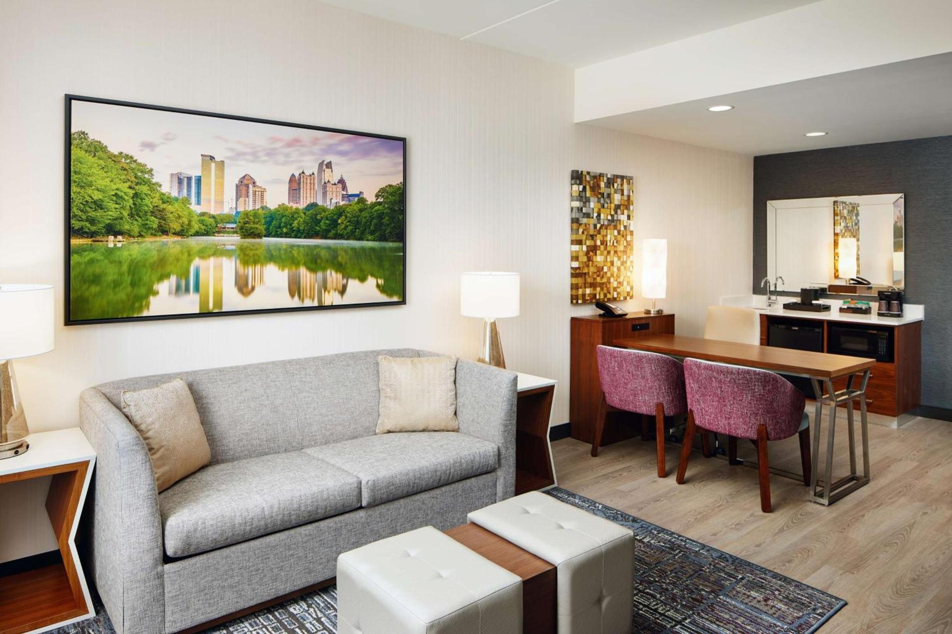 Embassy Suites By Hilton Atlanta Airport North photo 37