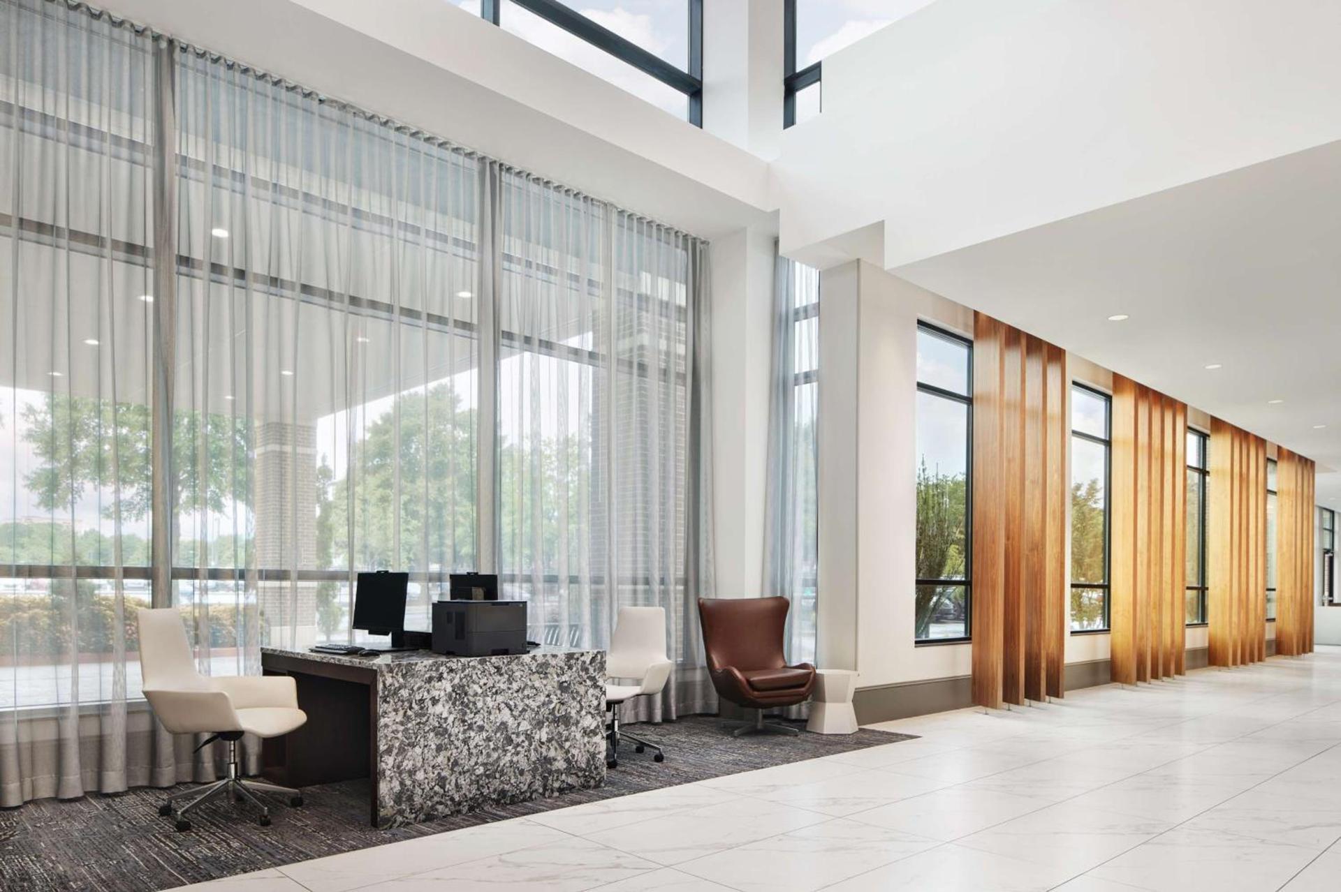 Embassy Suites By Hilton Atlanta Airport North photo 48