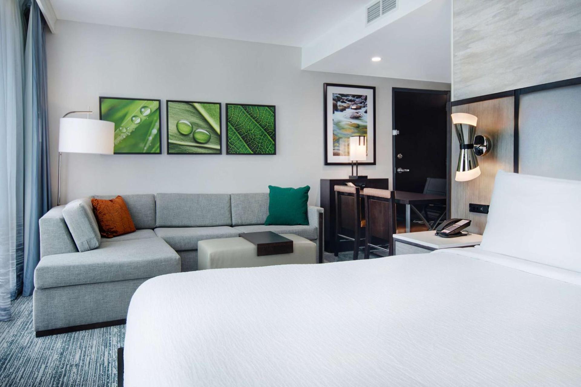 Embassy Suites By Hilton Alpharetta Halcyon photo 22