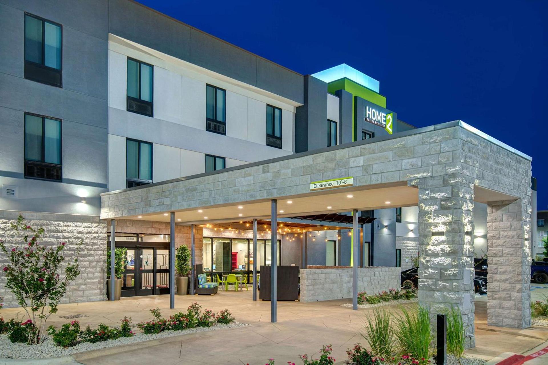 Home2 Suites By Hilton Burleson photo 6
