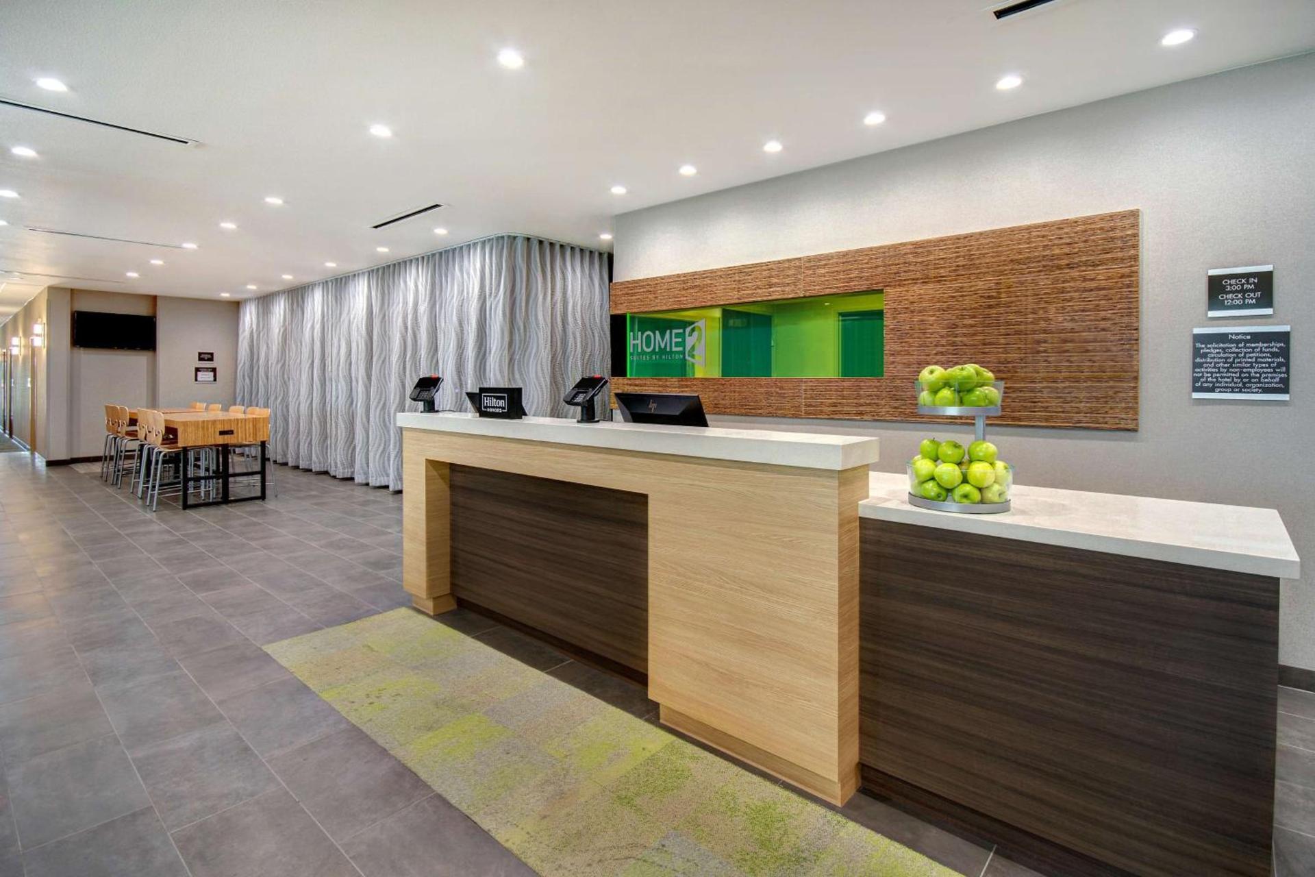 Home2 Suites By Hilton Burleson photo 8