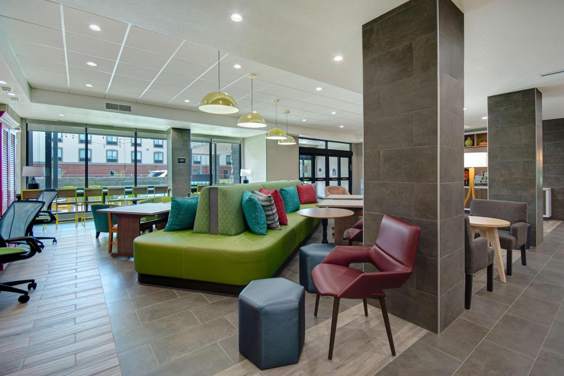 Home2 Suites By Hilton Burleson photo 9