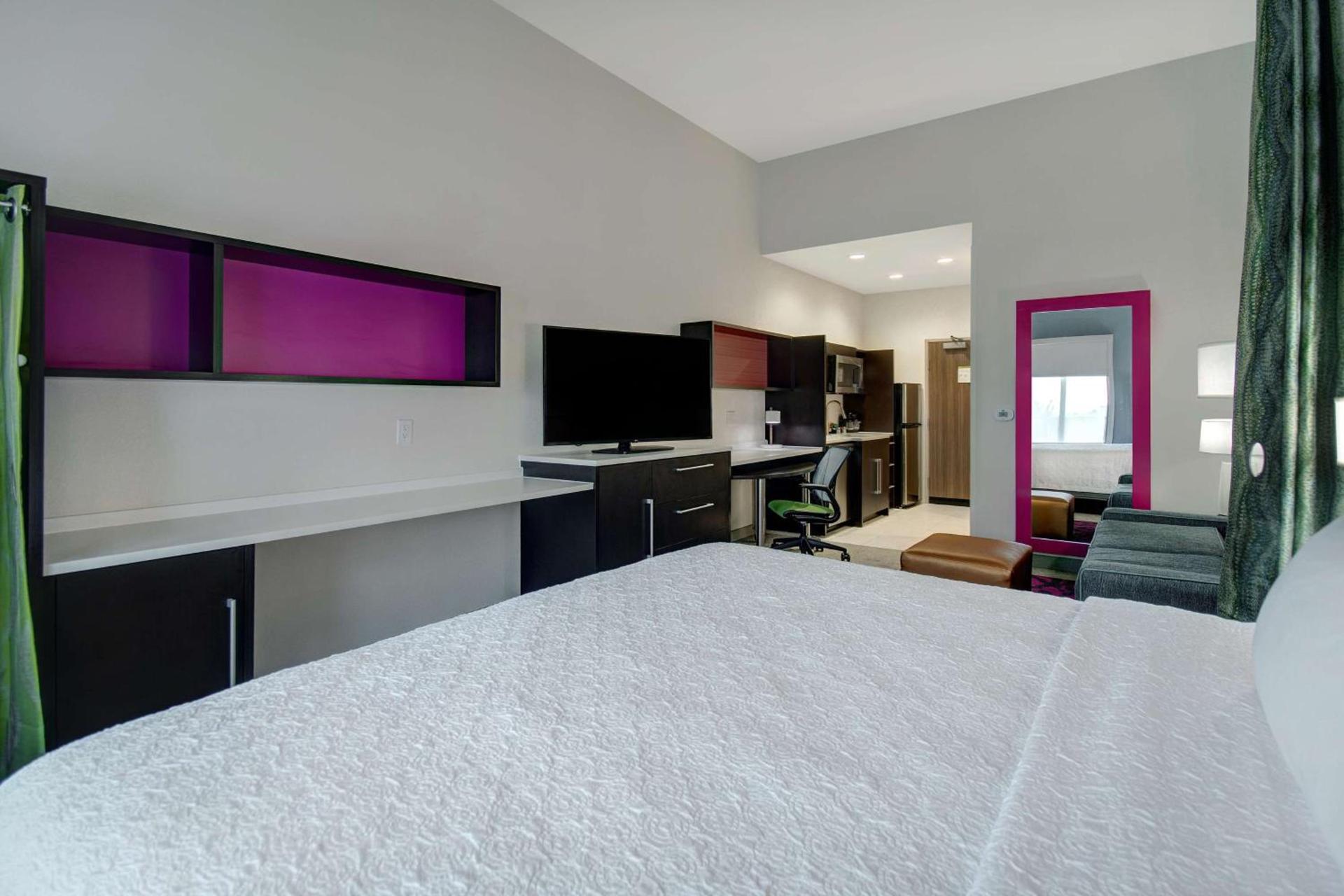 Home2 Suites By Hilton Burleson photo 41