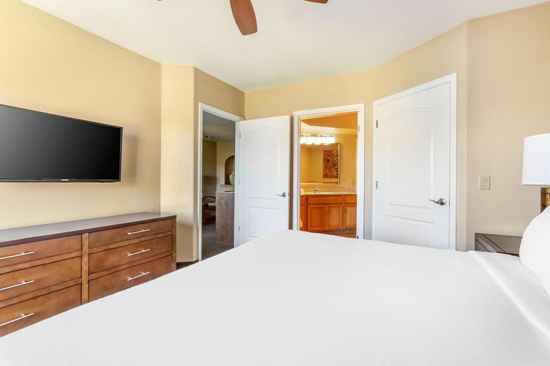 Hilton Vacation Club Ridge on Sedona photo 26