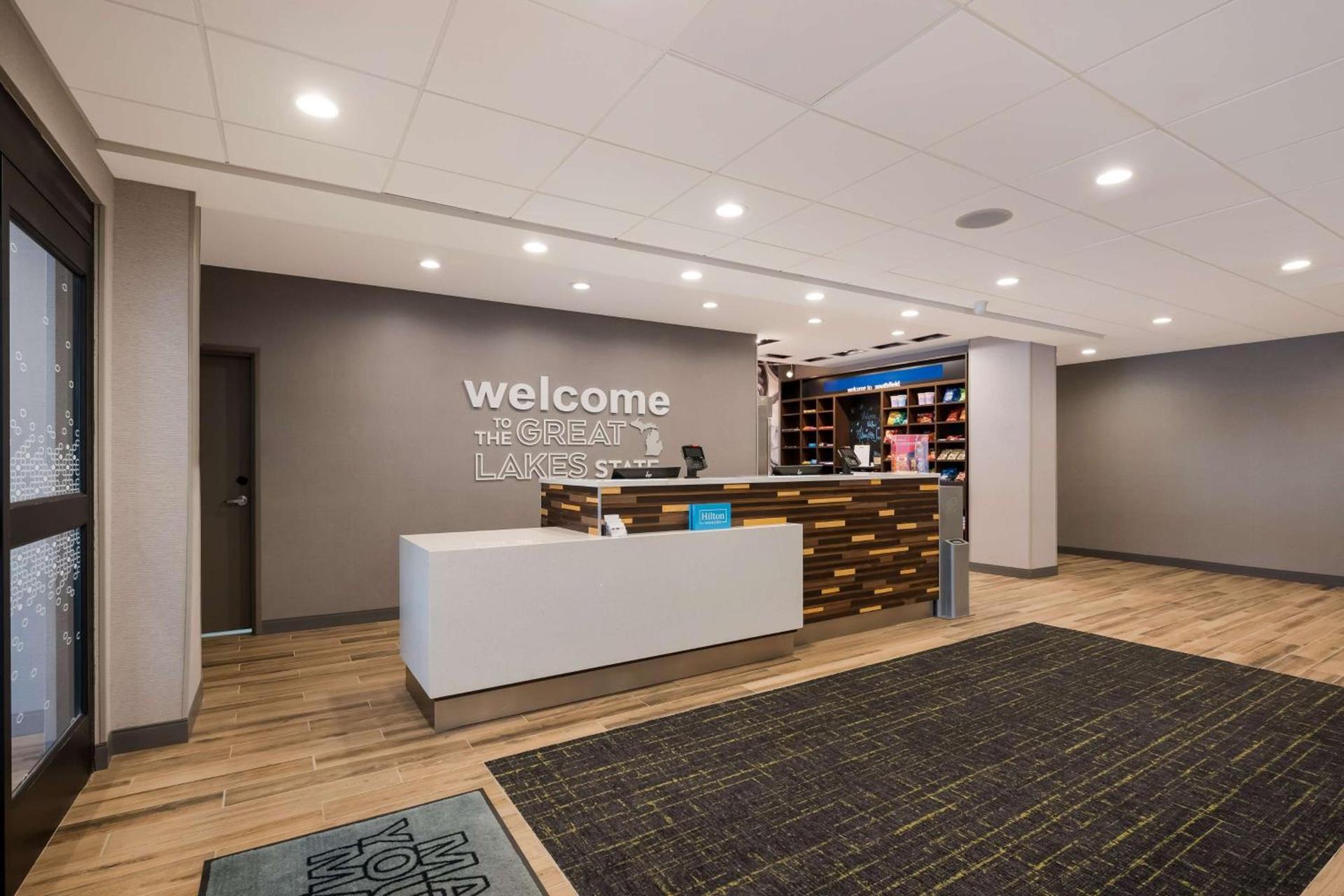 Hampton Inn by Hilton Detroit Southfield photo 3