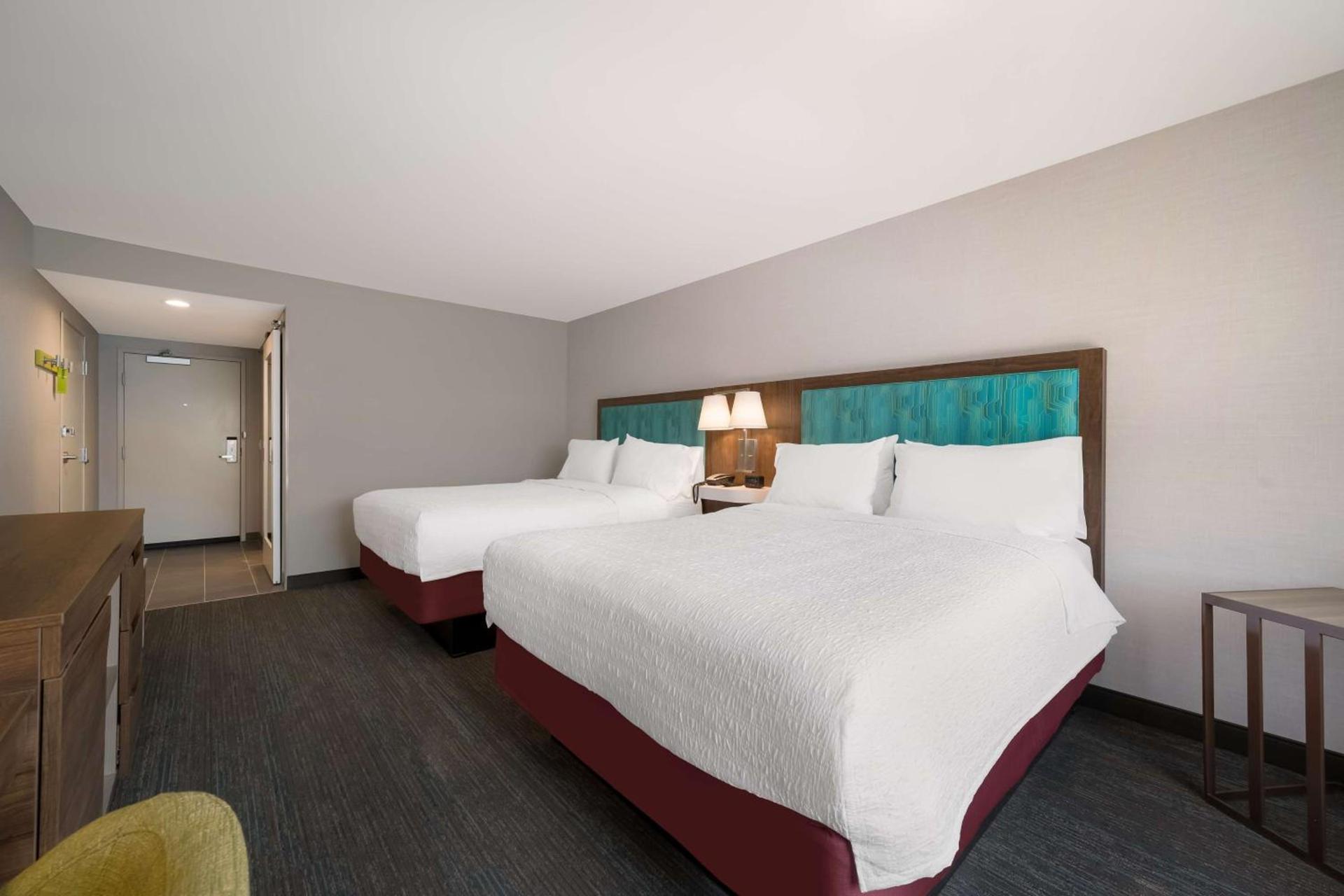 Hampton Inn by Hilton Detroit Southfield photo 23