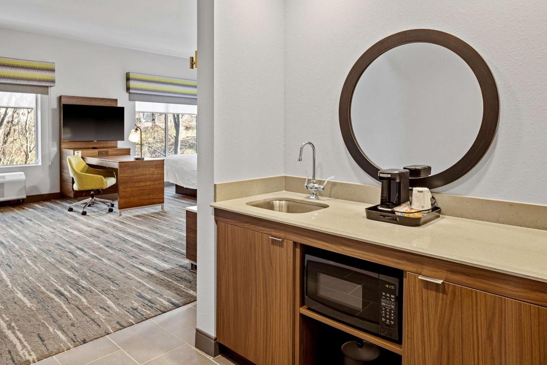 Hampton Inn & Suites Cincinnati West, Oh photo 18
