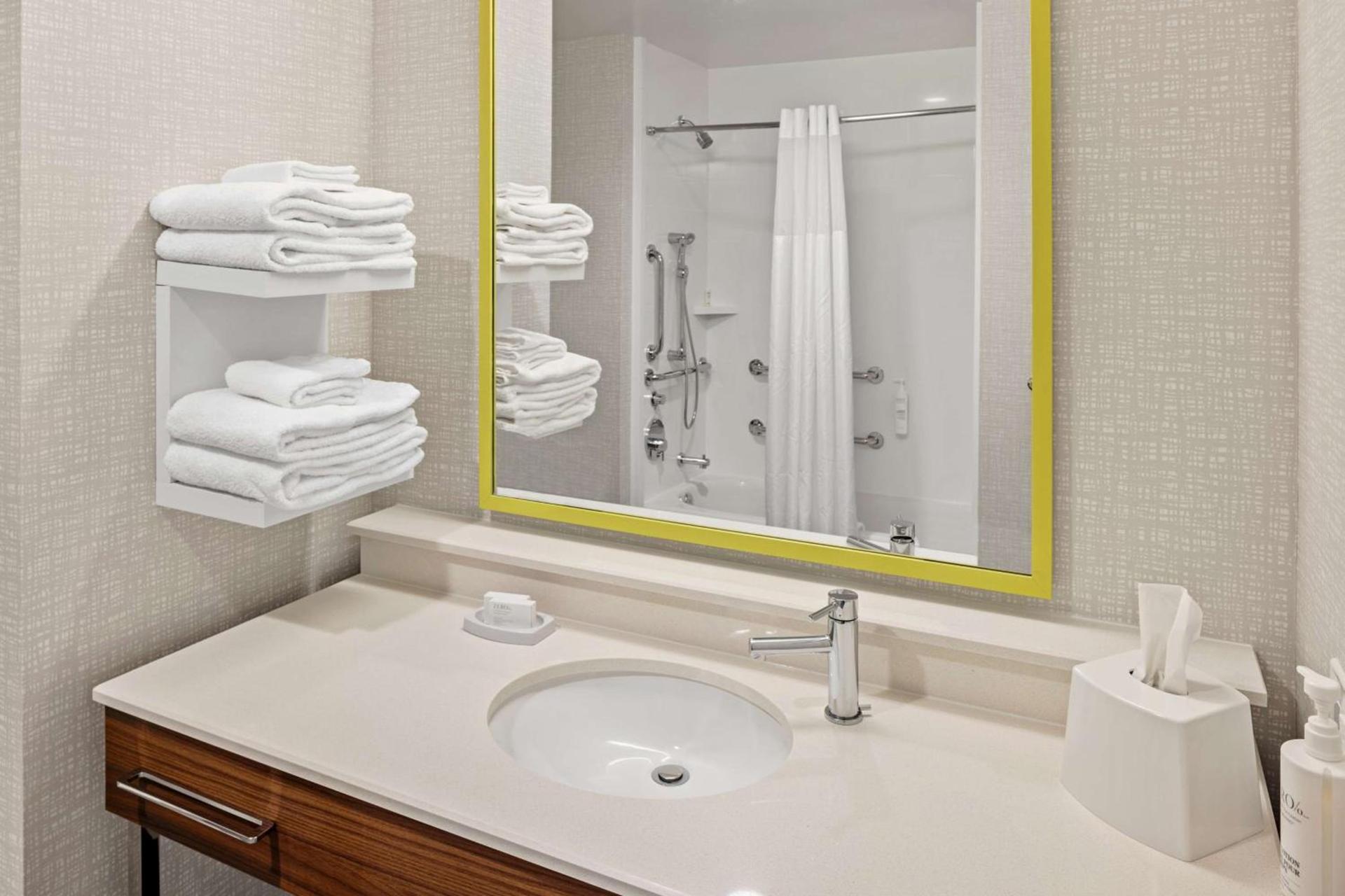 Hampton Inn & Suites Cincinnati West, Oh photo 22