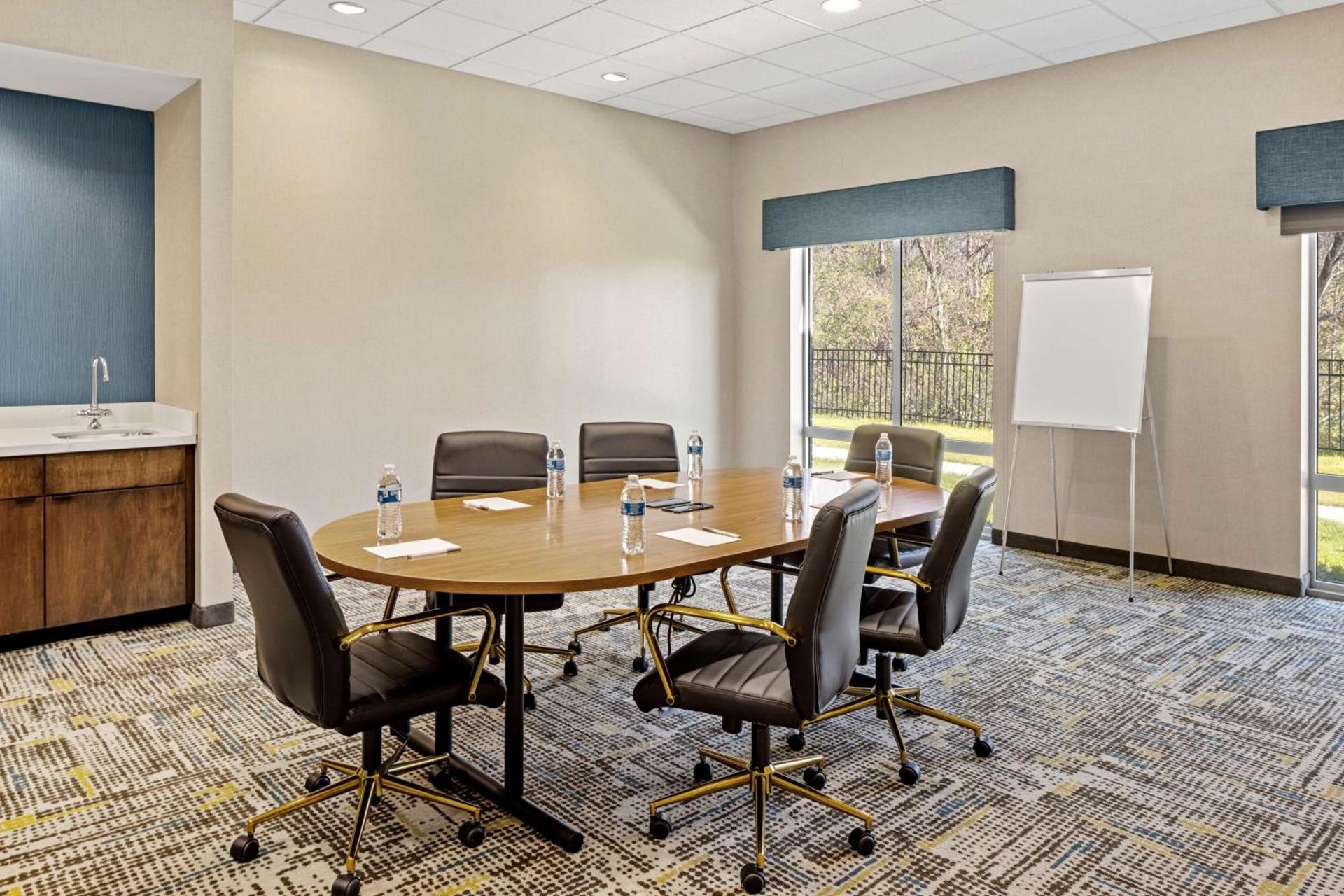 Hampton Inn & Suites Cincinnati West, Oh photo 33