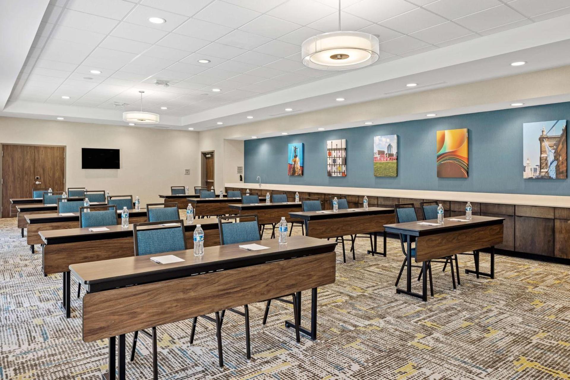 Hampton Inn & Suites Cincinnati West, Oh photo 35