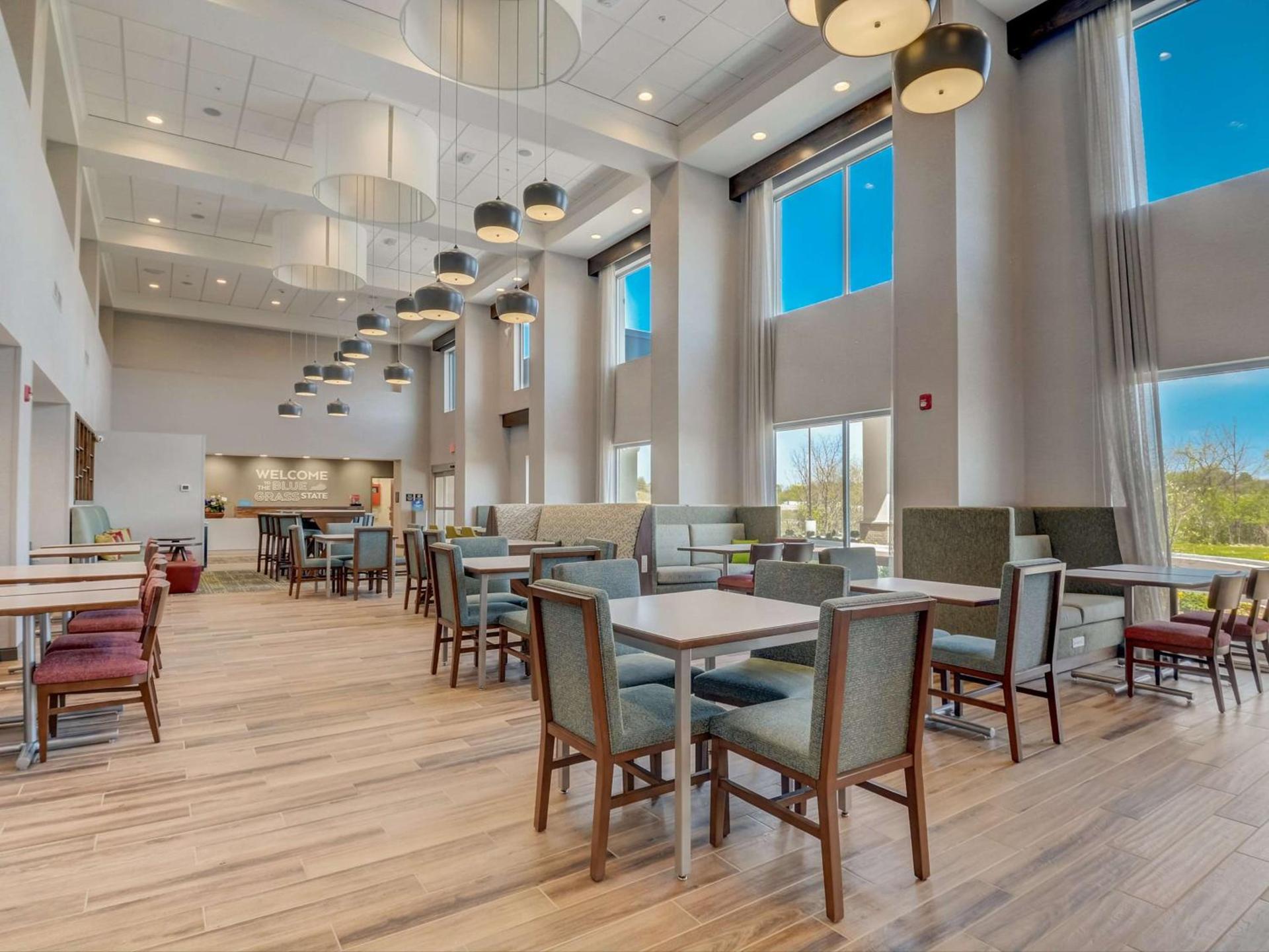 Hampton Inn & Suites Williamstown Ark Encounter, Ky photo 5