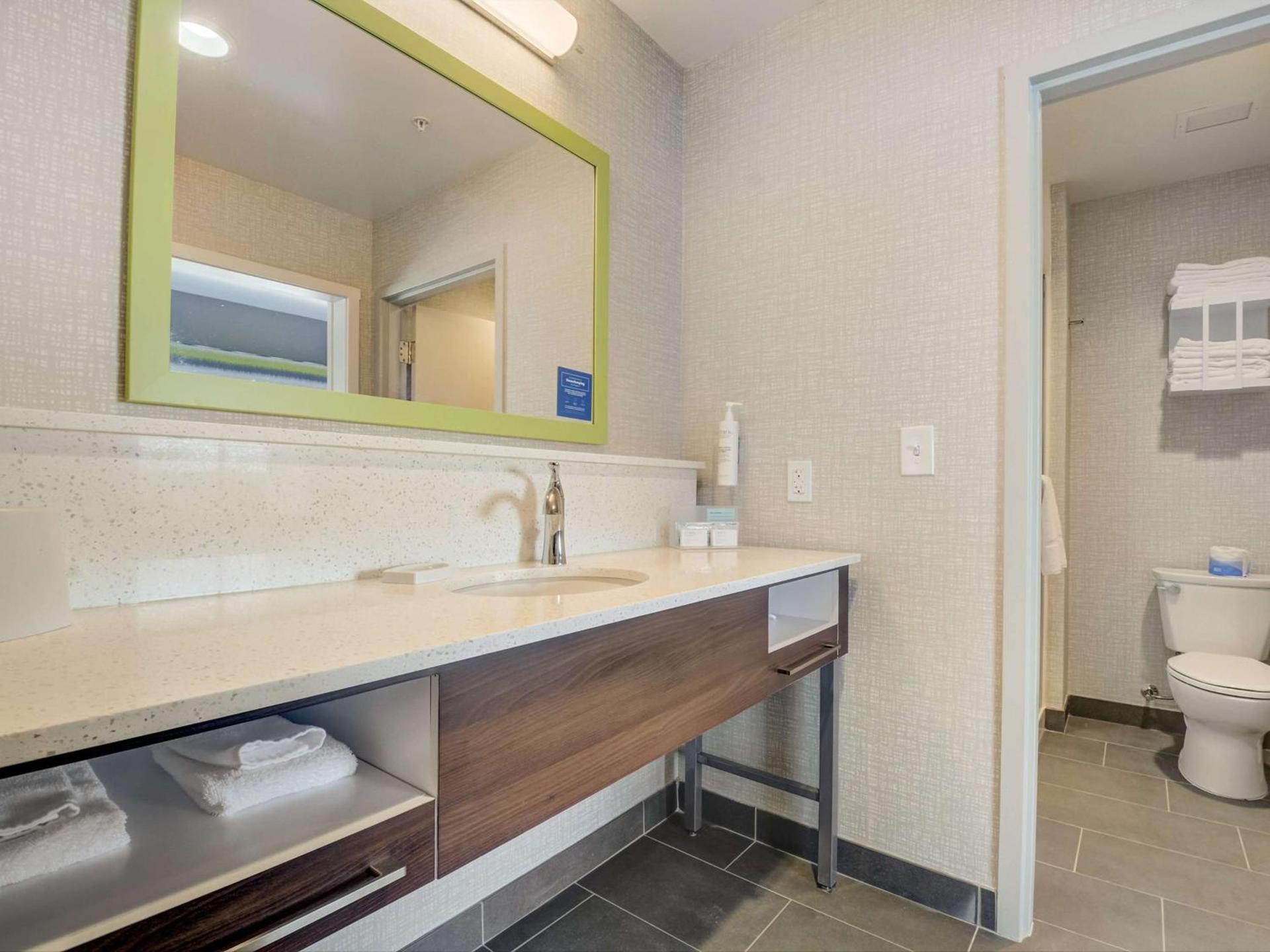Hampton Inn & Suites Williamstown Ark Encounter, Ky photo 17