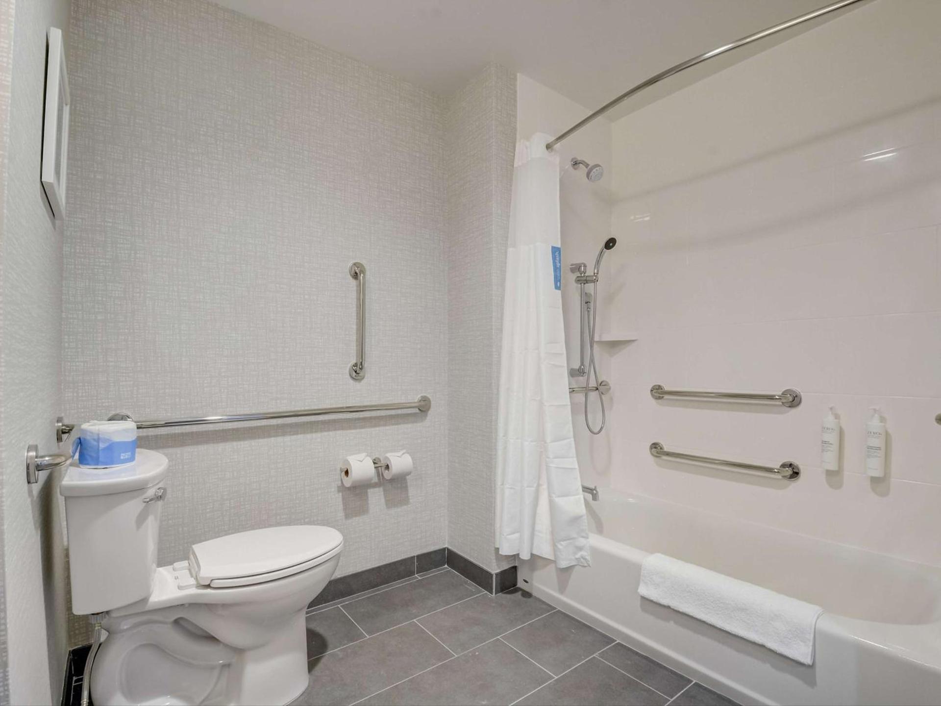 Hampton Inn & Suites Williamstown Ark Encounter, Ky photo 38