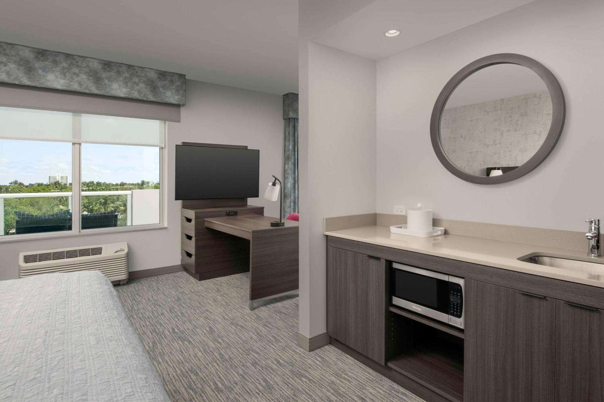 Hampton Inn Delray Beach photo 18