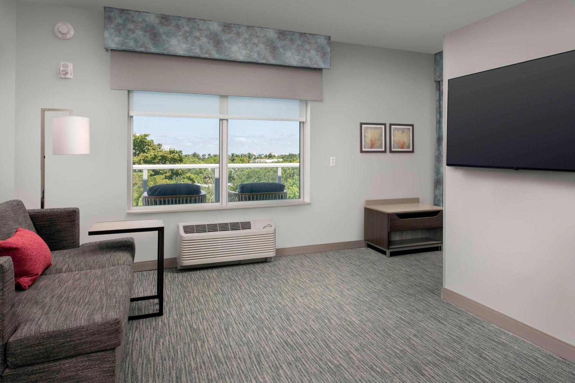 Hampton Inn Delray Beach photo 38