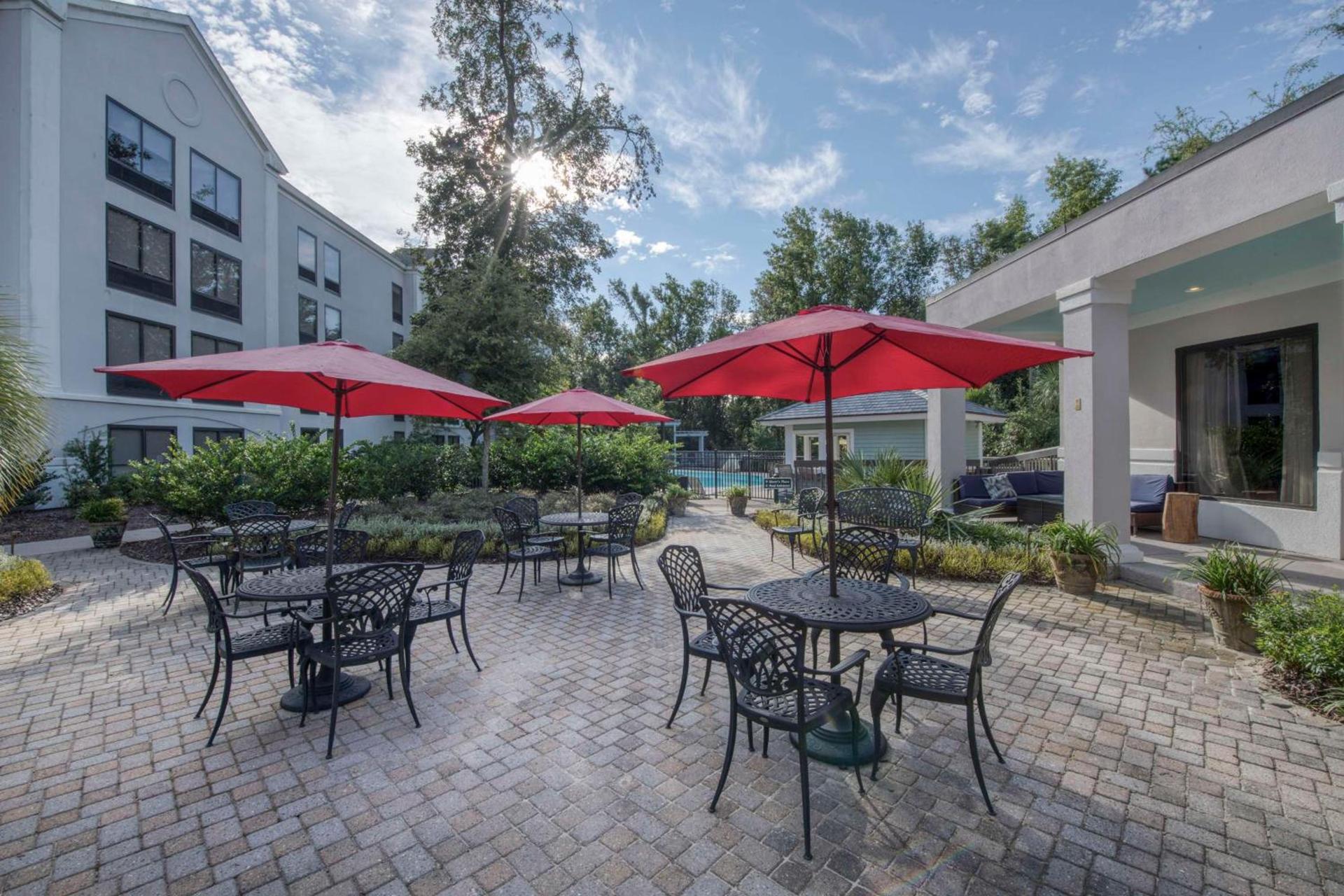 Hampton Inn & Suites Wilmington/Wrightsville Beach photo 2