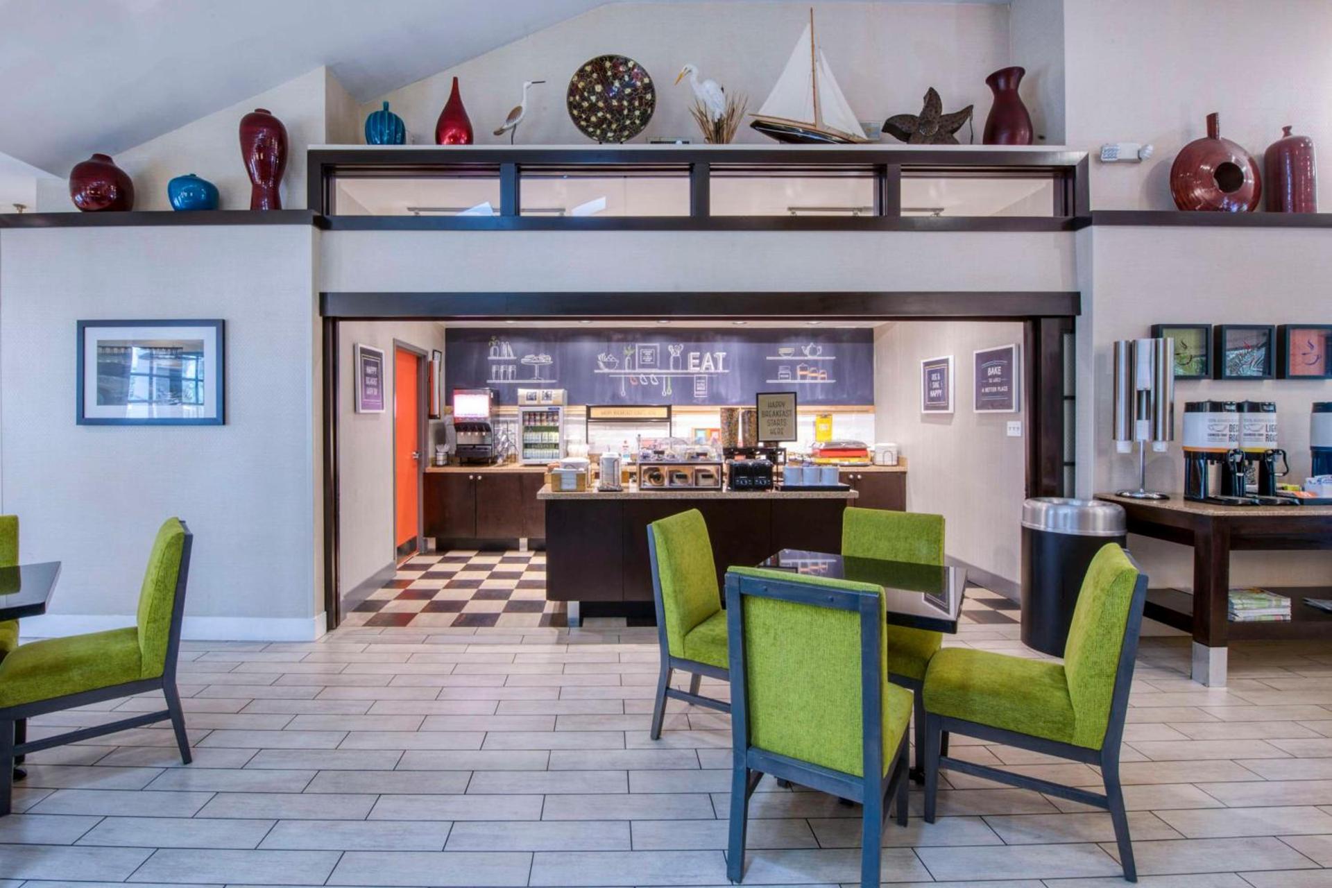 Hampton Inn & Suites Wilmington/Wrightsville Beach photo 37