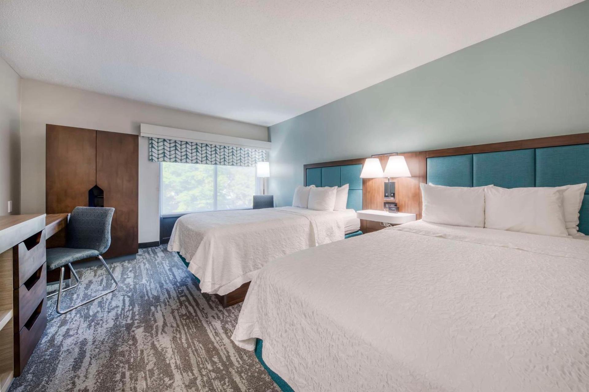 Hampton Inn & Suites Wilmington/Wrightsville Beach photo 70