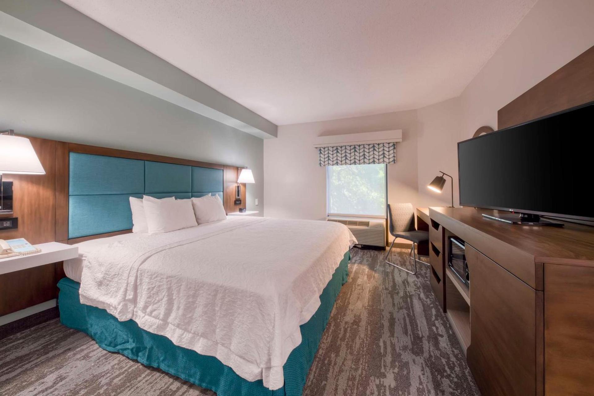 Hampton Inn & Suites Wilmington/Wrightsville Beach photo 78