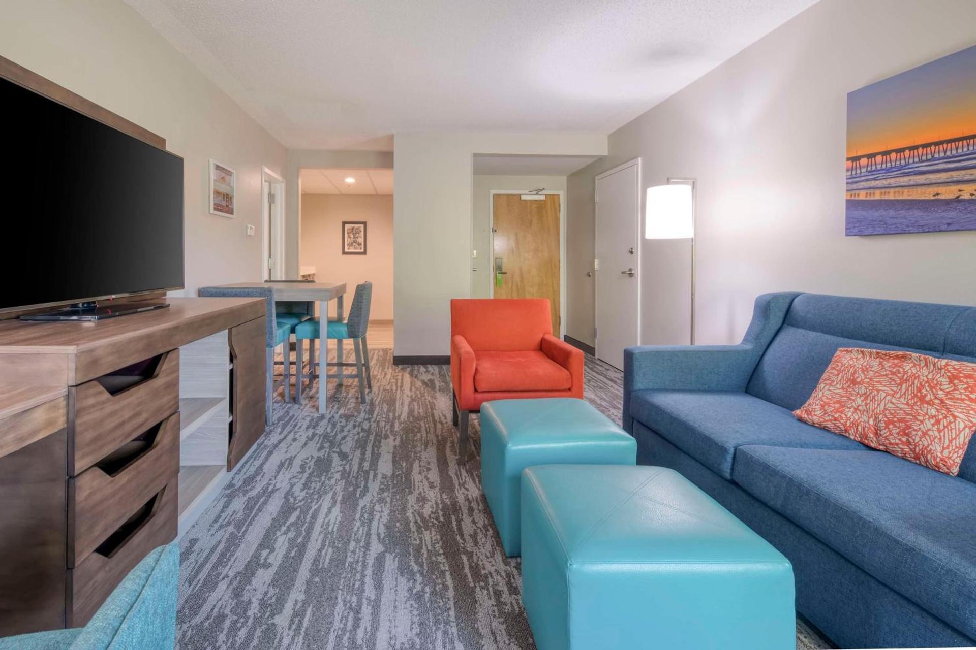 Hampton Inn & Suites Wilmington/Wrightsville Beach photo 85