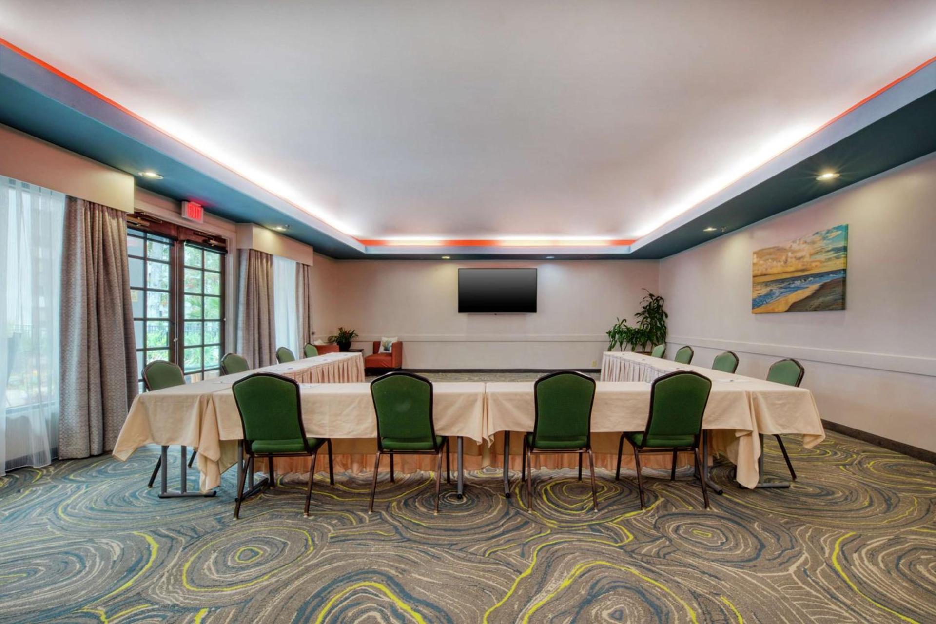 Hampton Inn & Suites Wilmington/Wrightsville Beach photo 90