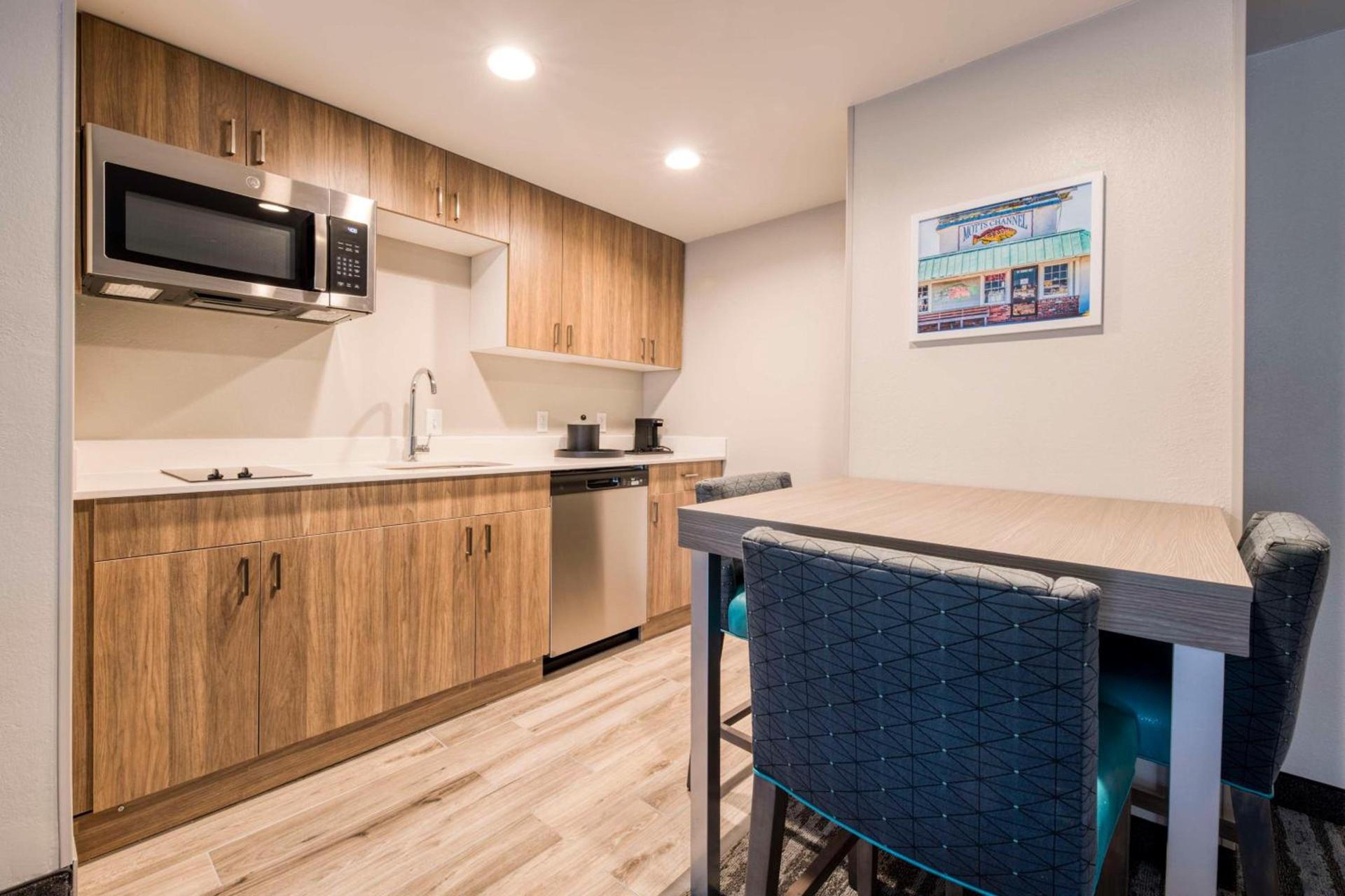 Hampton Inn & Suites Wilmington/Wrightsville Beach photo 95