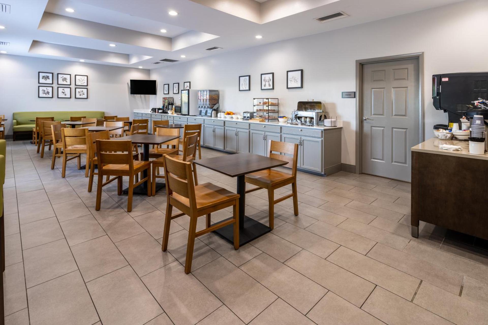 Country Inn & Suites by Radisson, Valdosta, GA photo 38