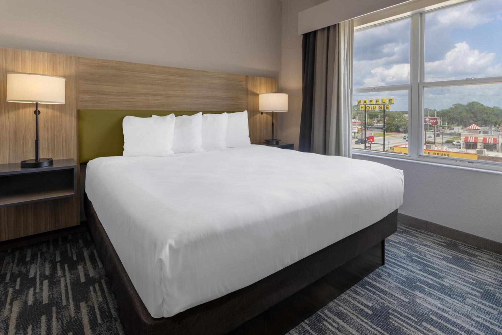 Country Inn & Suites by Radisson, Valdosta, GA photo 49